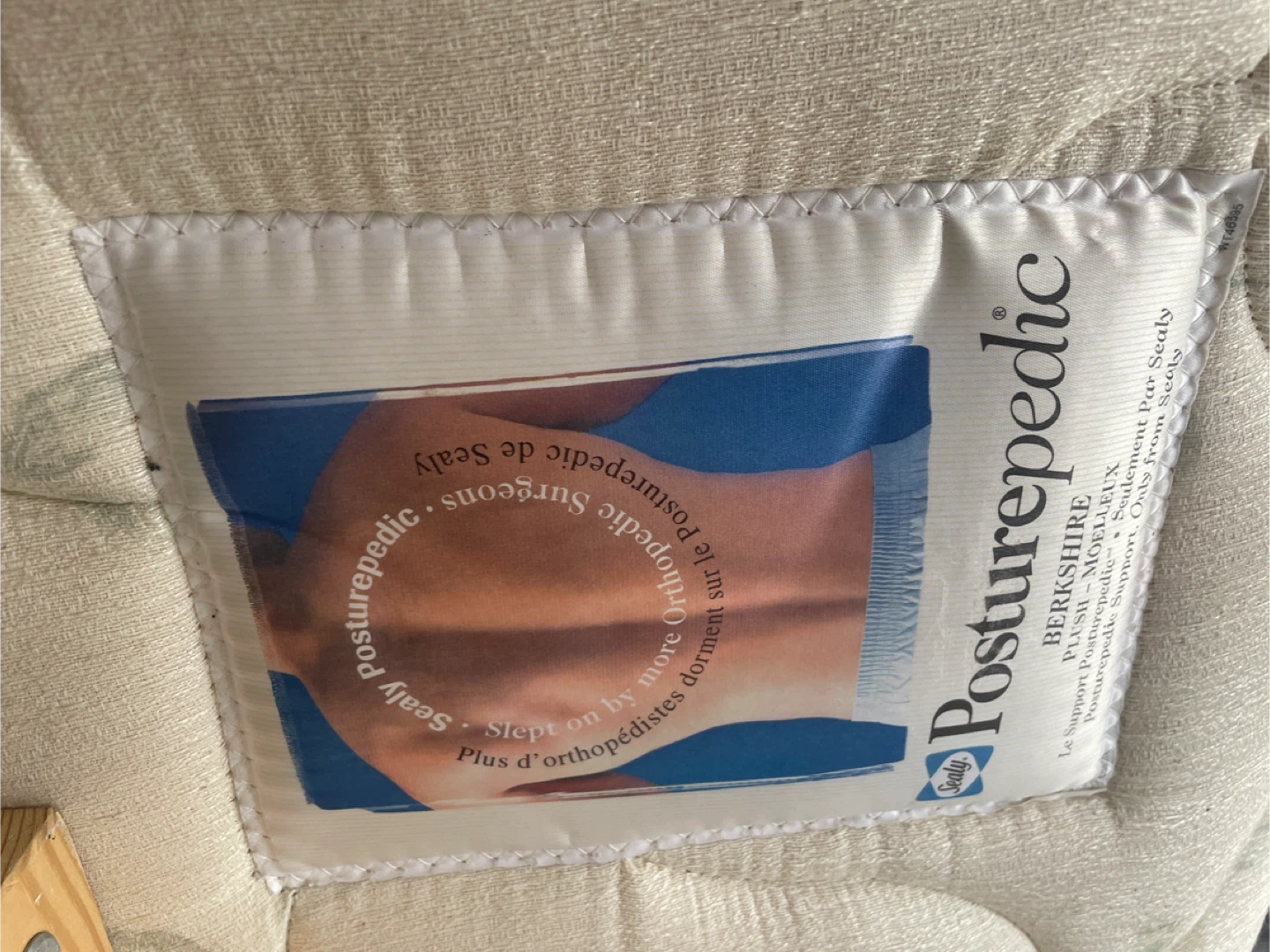 Posturepedic Mattress - photo 2