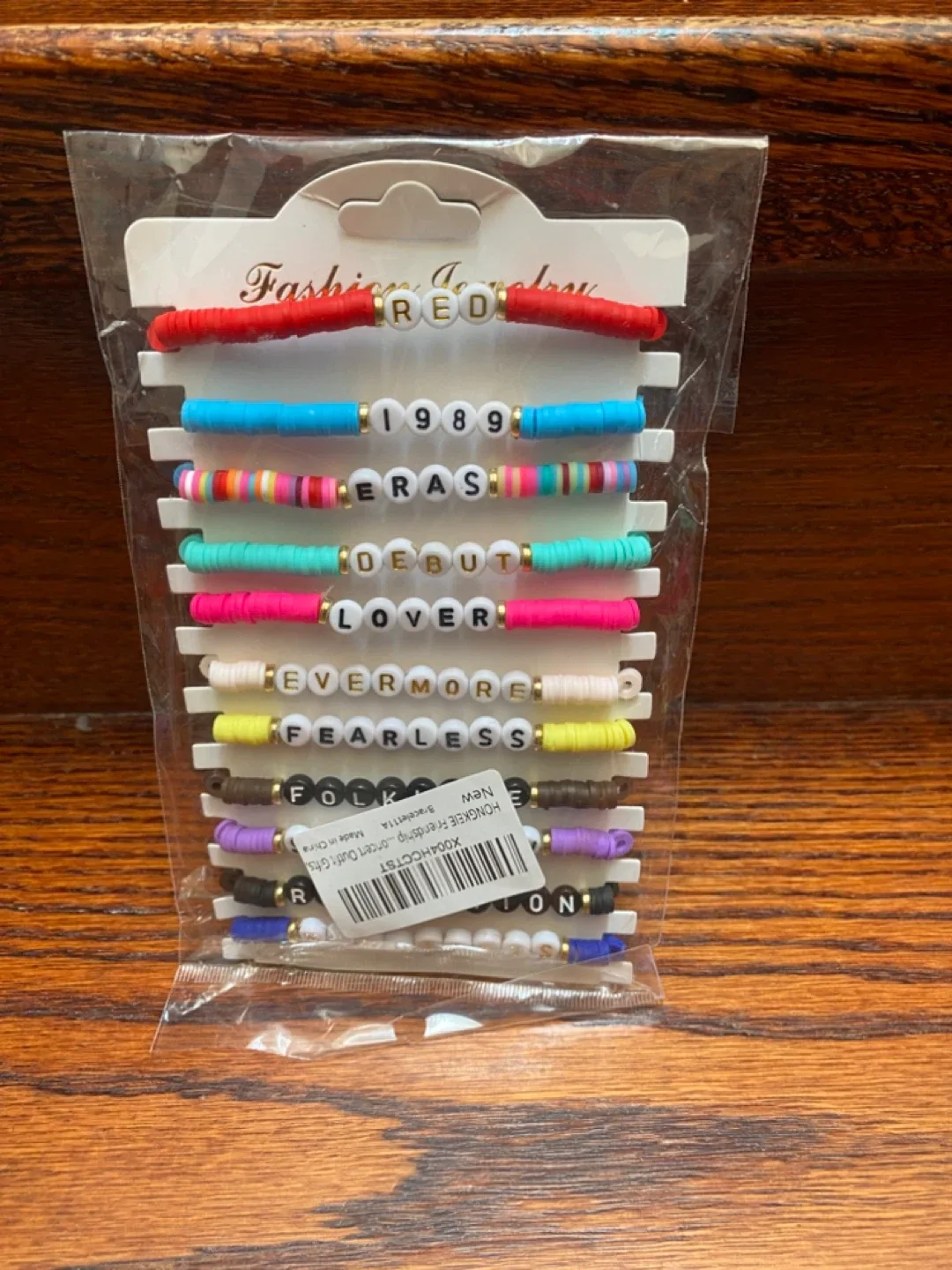 New Taylor Swift Friendship Bracelet Set thumbnail