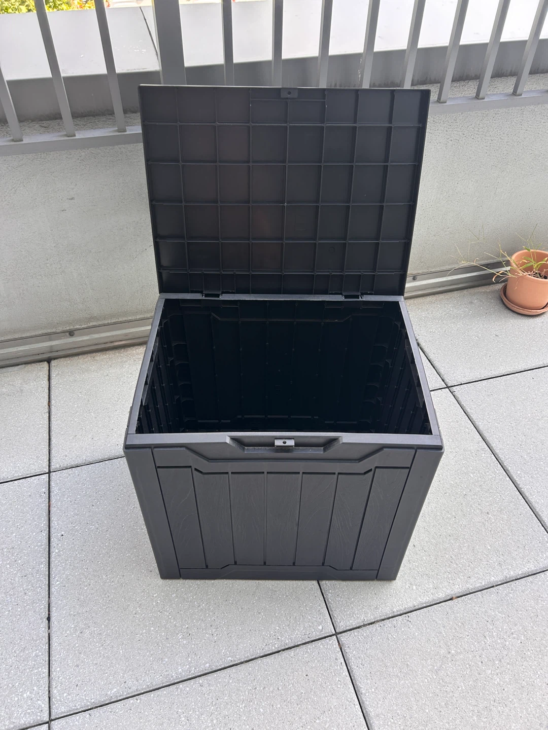 Outdoor Storage Box - Black