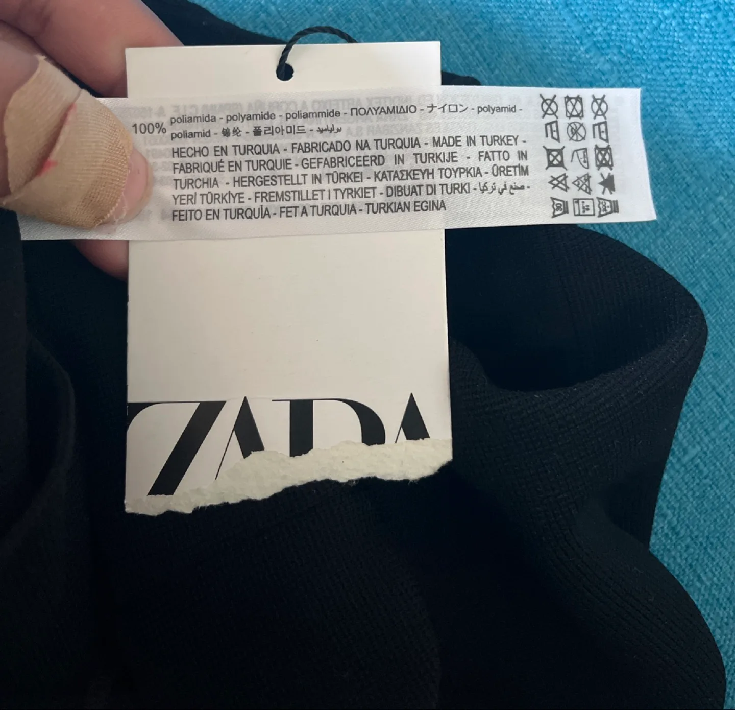 Zara Black Off-Shoulder Top - Size XS image indicator(5)