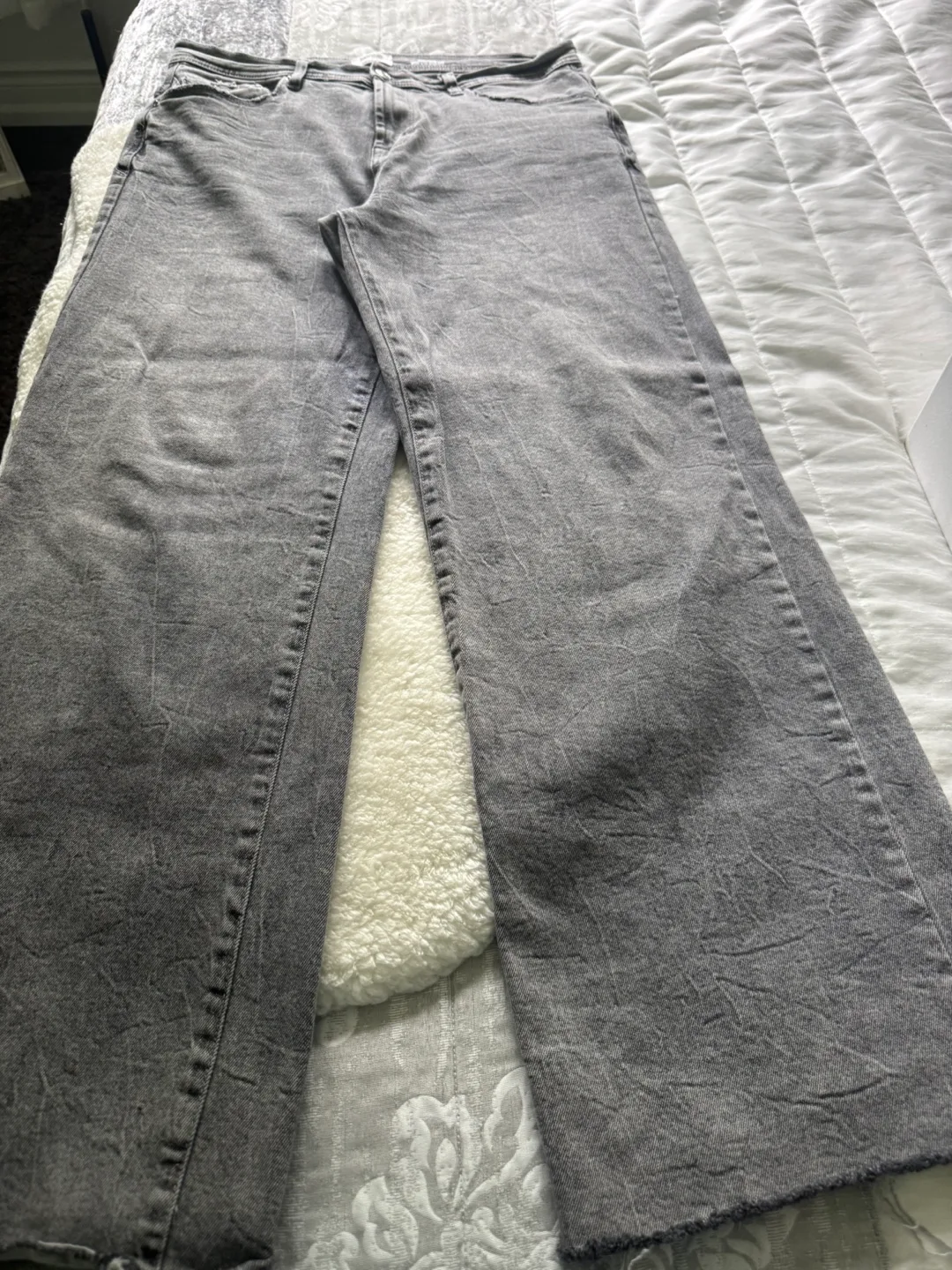 Kensie Jeans - The Kaya High Rise Wide Leg - Size 12 thumbnail