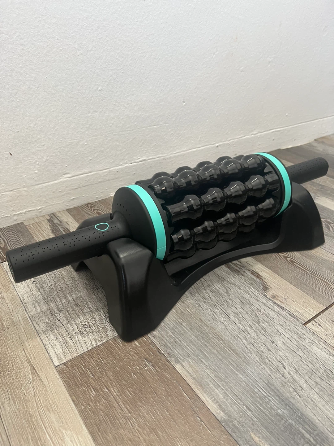 Chirp RPM Wheel Roller with Stand