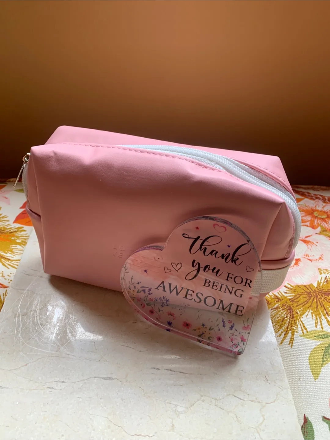 BNNU Pink Cosmetic/Toiletries Bag and inspirational Heart🥕 image indicator(8)
