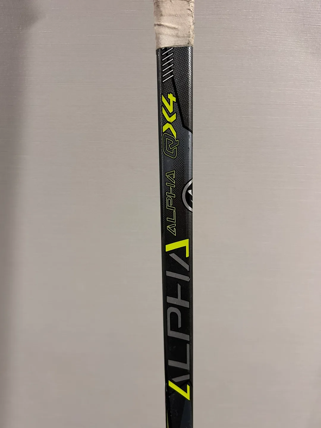 Warrior Alpha QX4 Hockey Stick image indicator(2)