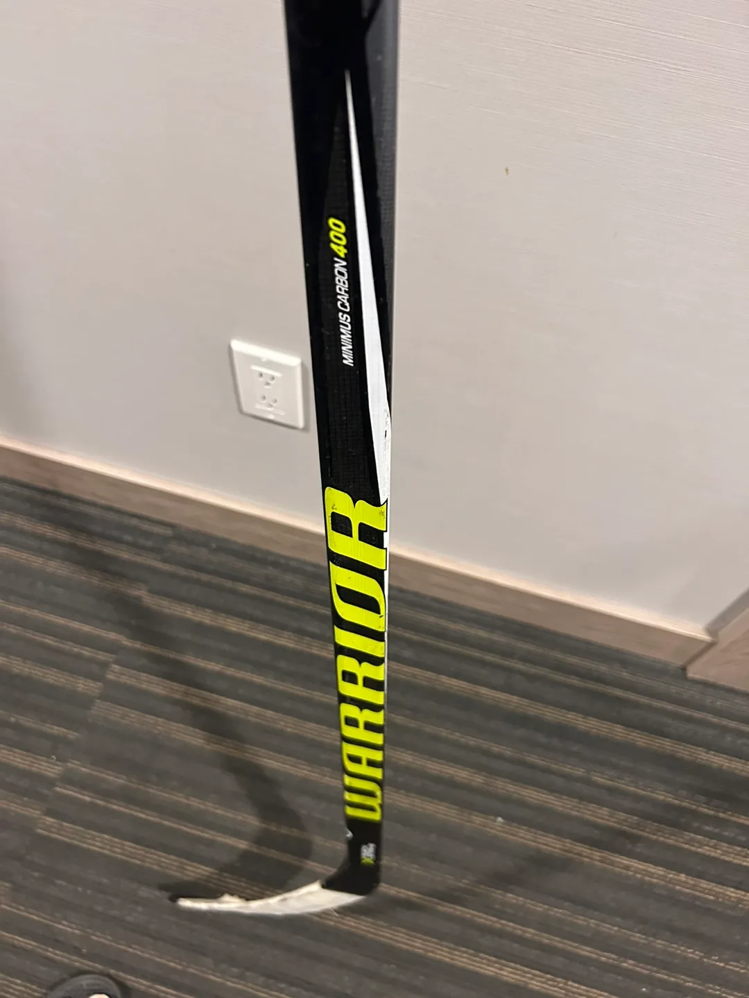 Warrior Alpha QX4 Hockey Stick thumbnail