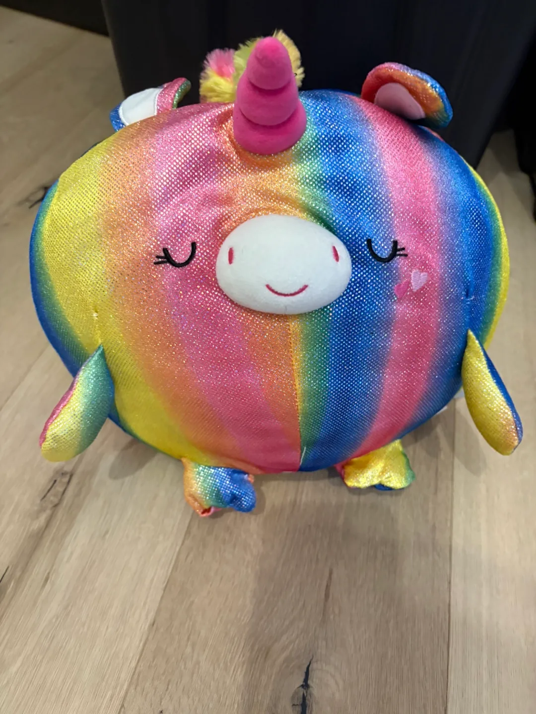 Assorted Plush Toys bundle image indicator(6)