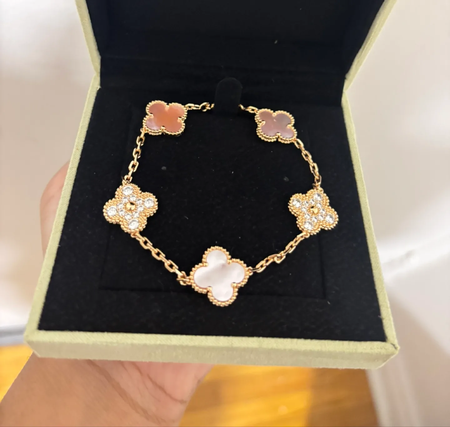 Rose gold filled clover bracelet image indicator(4)