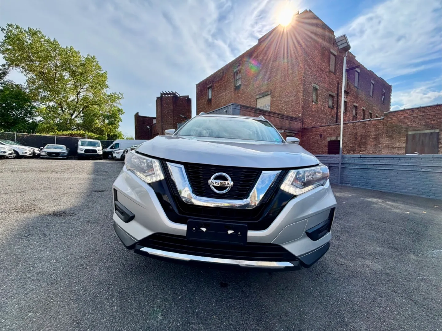 Nissan Rogue Sv 2017 113,700 miles image indicator(2)