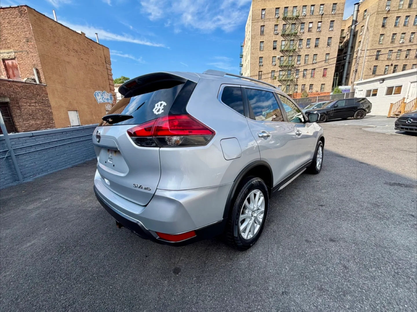 Nissan Rogue Sv 2017 113,700 miles image indicator(5)