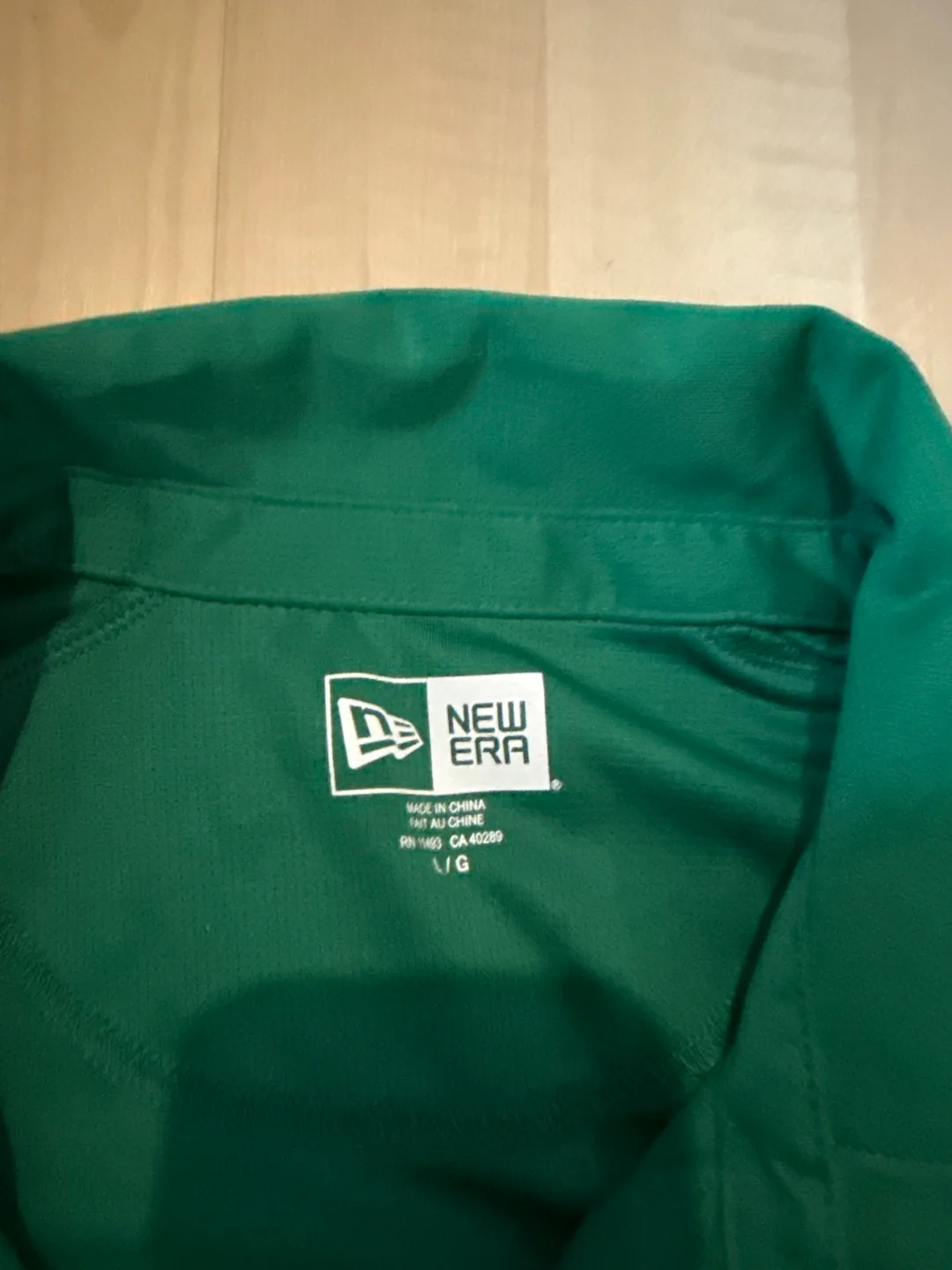 New Era Green Polo Shirt - Size L fitted image indicator(3)