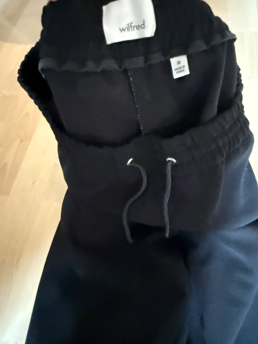 Wilfred Black Jogger Pants - Size M image indicator(3)