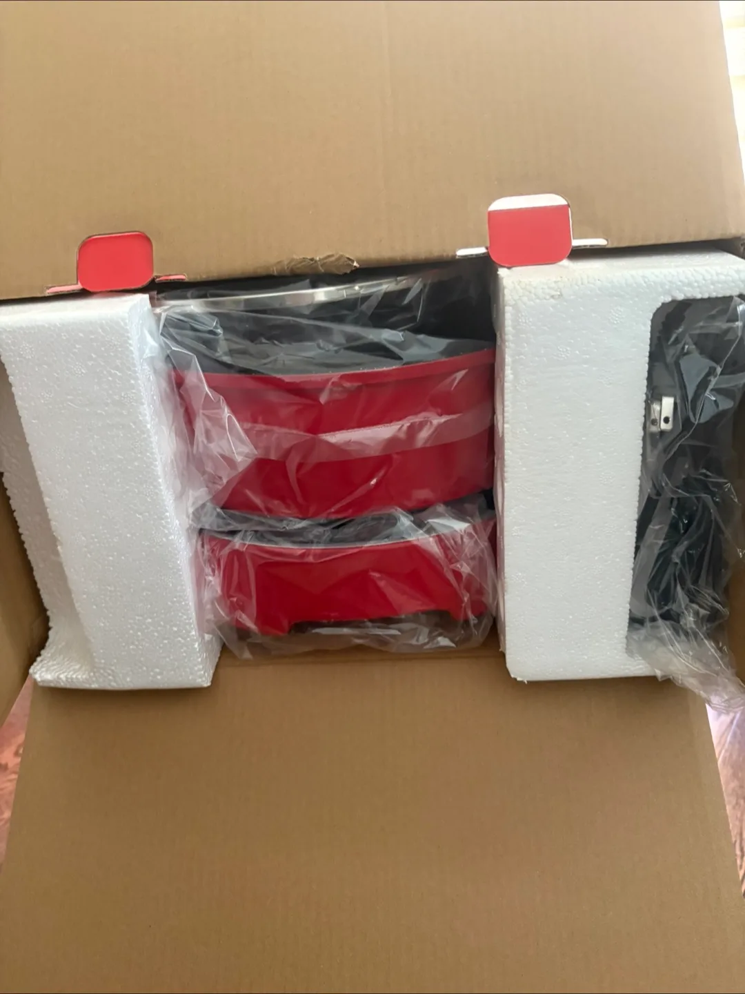 Starfrit The Rock Electric XL Hot Pot - New in Box! image indicator(3)