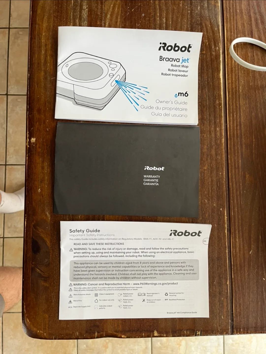 iRobot Braava Jet M6 Model 6652A image indicator(3)