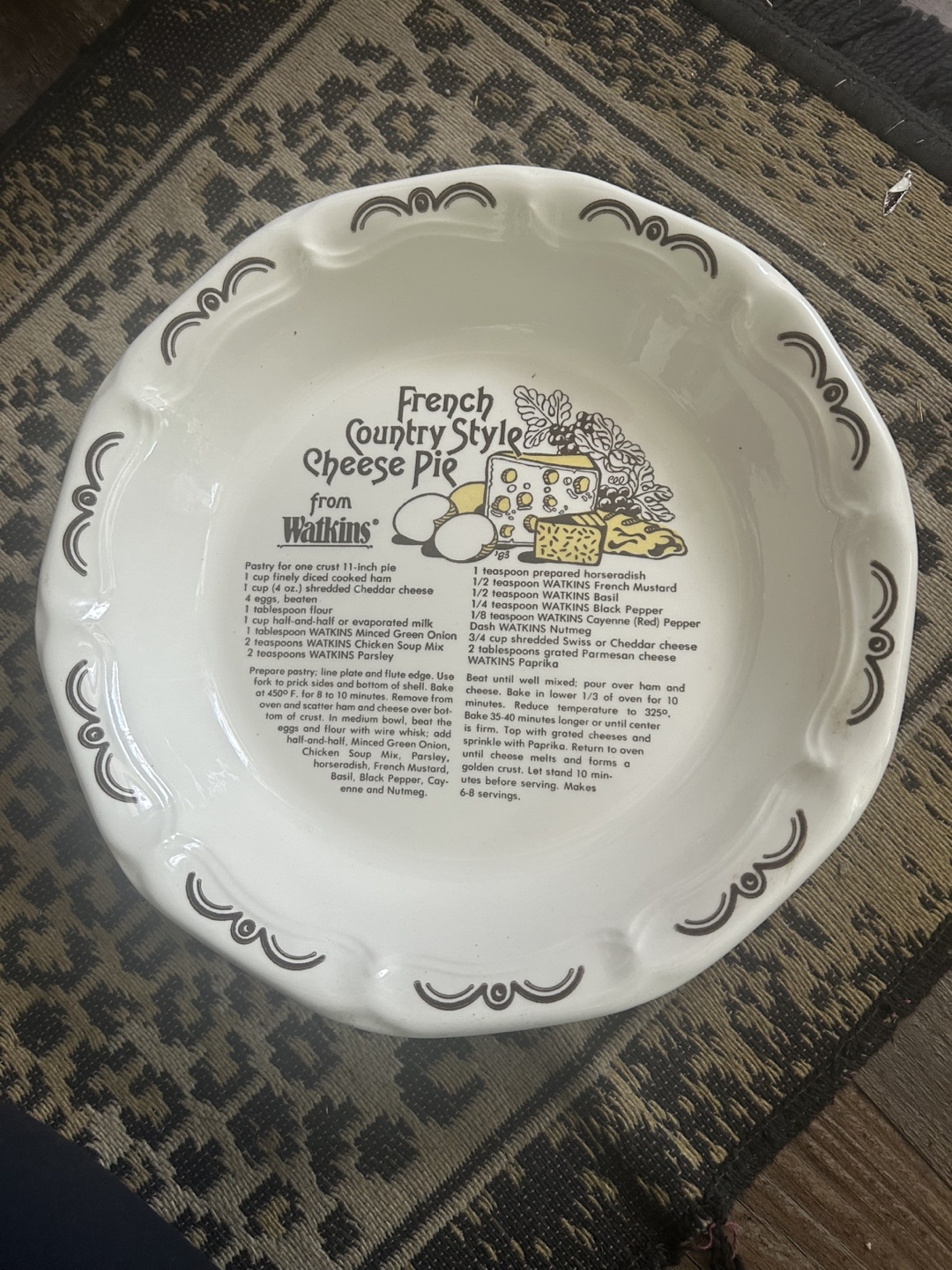 Watkins French Country Style Cheese Pie Dish
