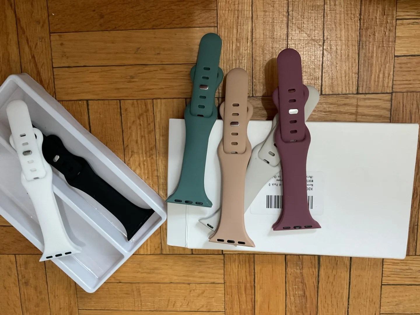NORTH STORE Silicone Apple Watch Bands - 4 Pack thumbnail