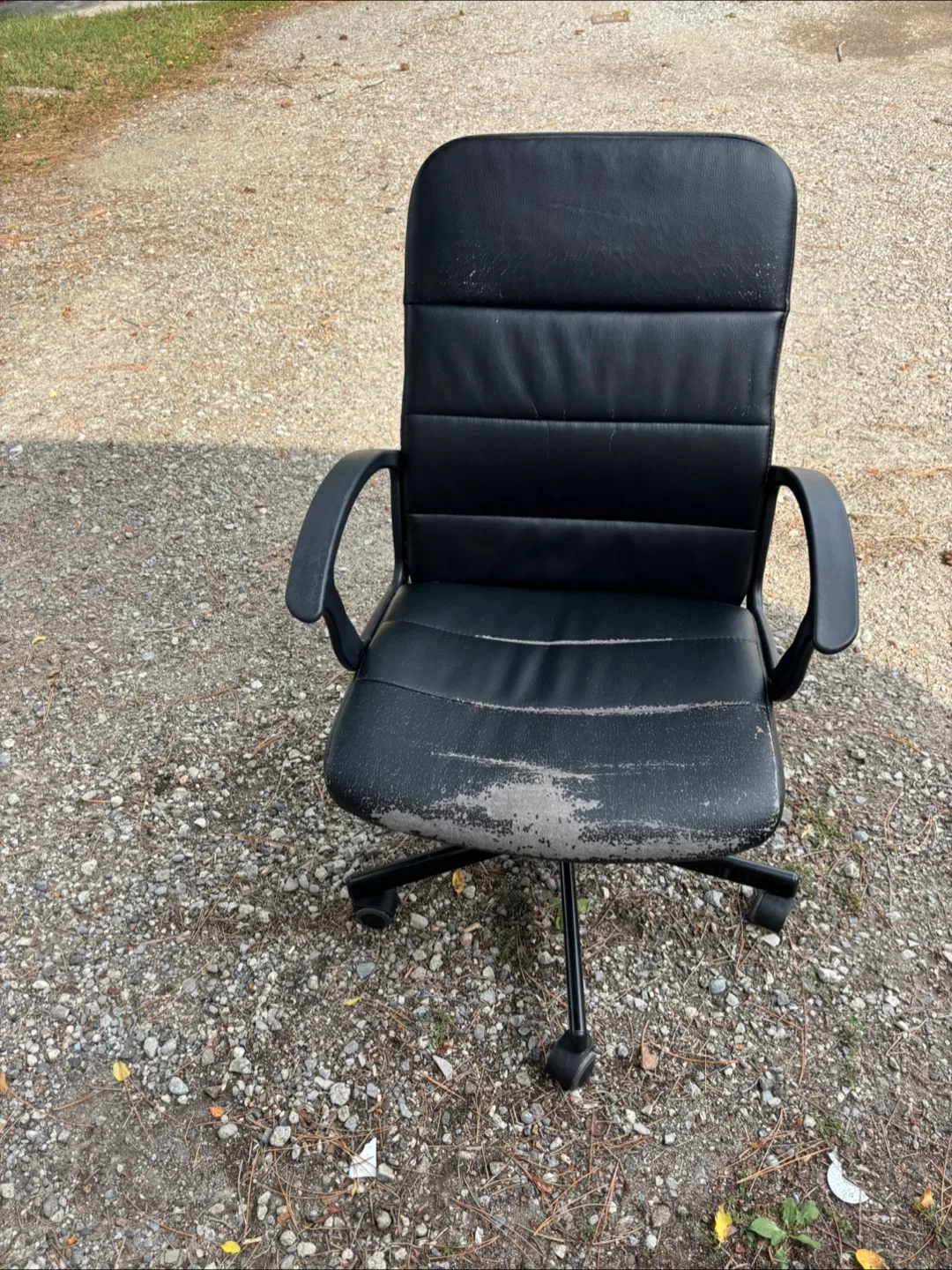 Black Office Chair thumbnail