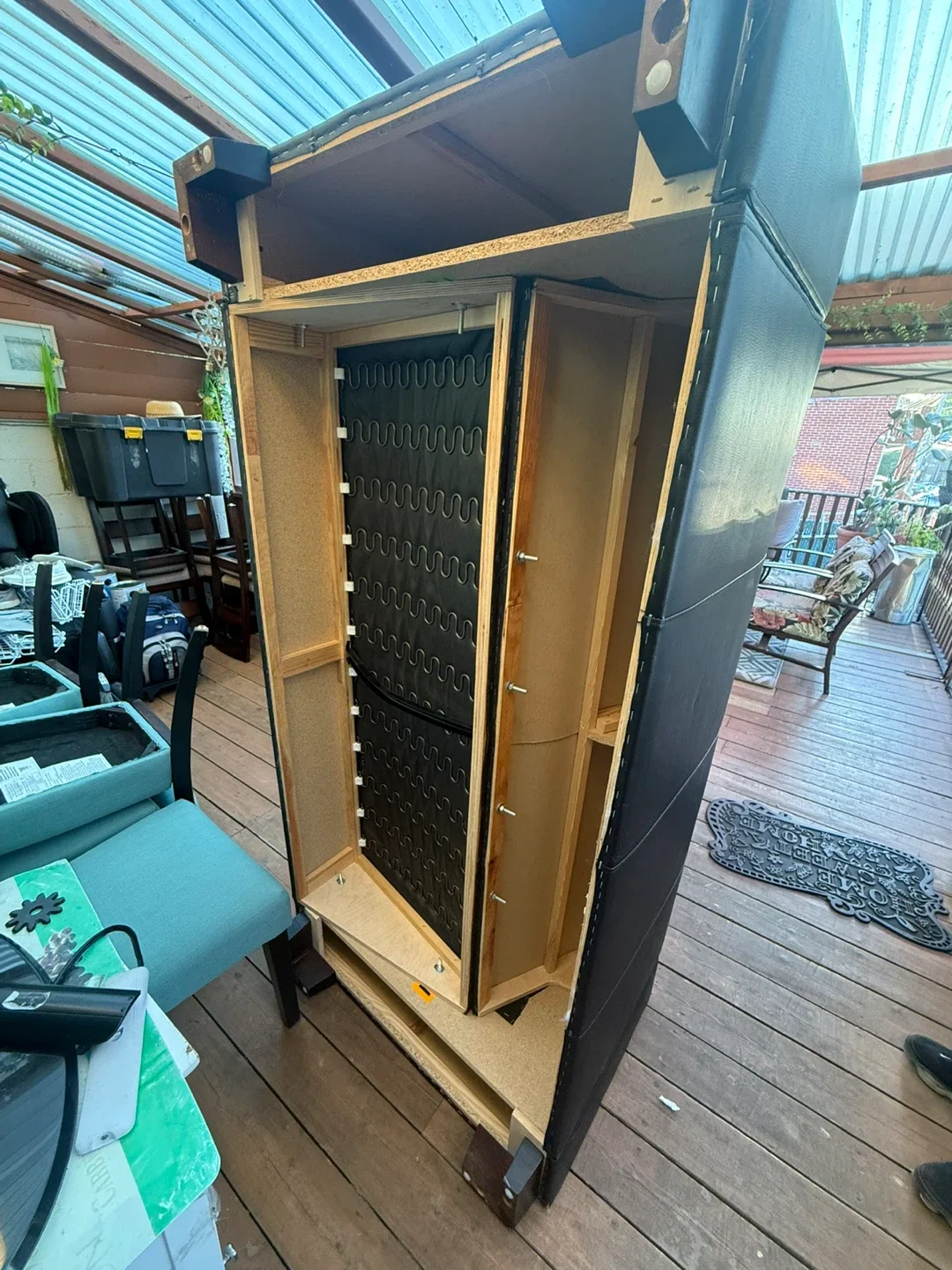 IKEA Black Leather 3-Seater Sofa – Modern & Comfortable image indicator(5)