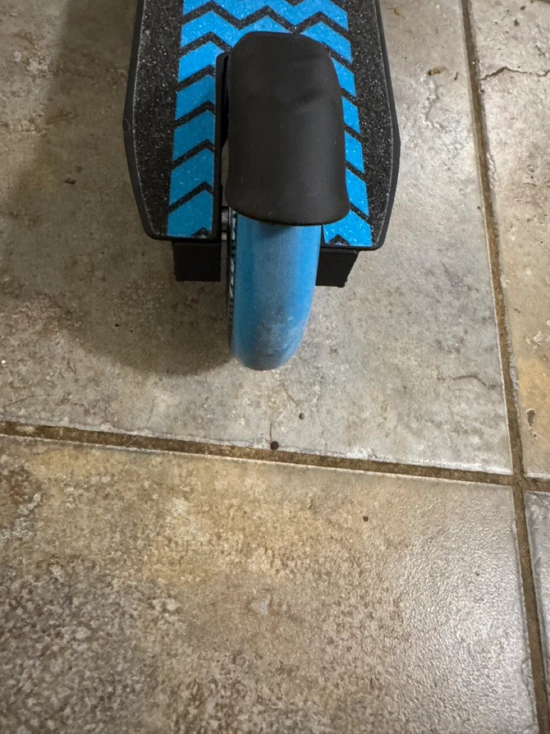 Redline Cadet Folding Scooter, Black & Blue image indicator(2)