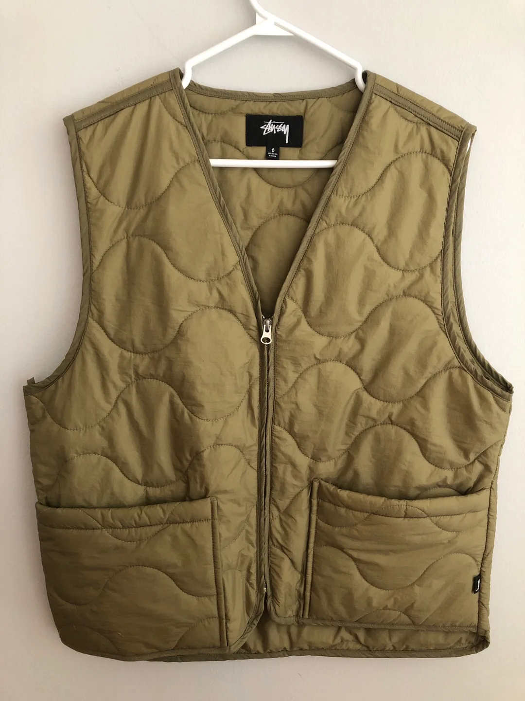 STUSSY  Quilted Vest, Size S thumbnail