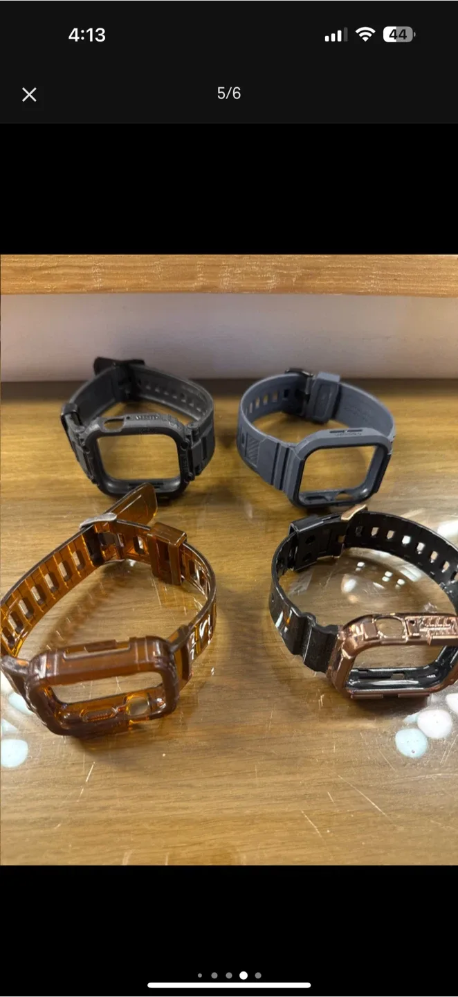 Apple Watch SE 44mm with GPS image indicator(6)