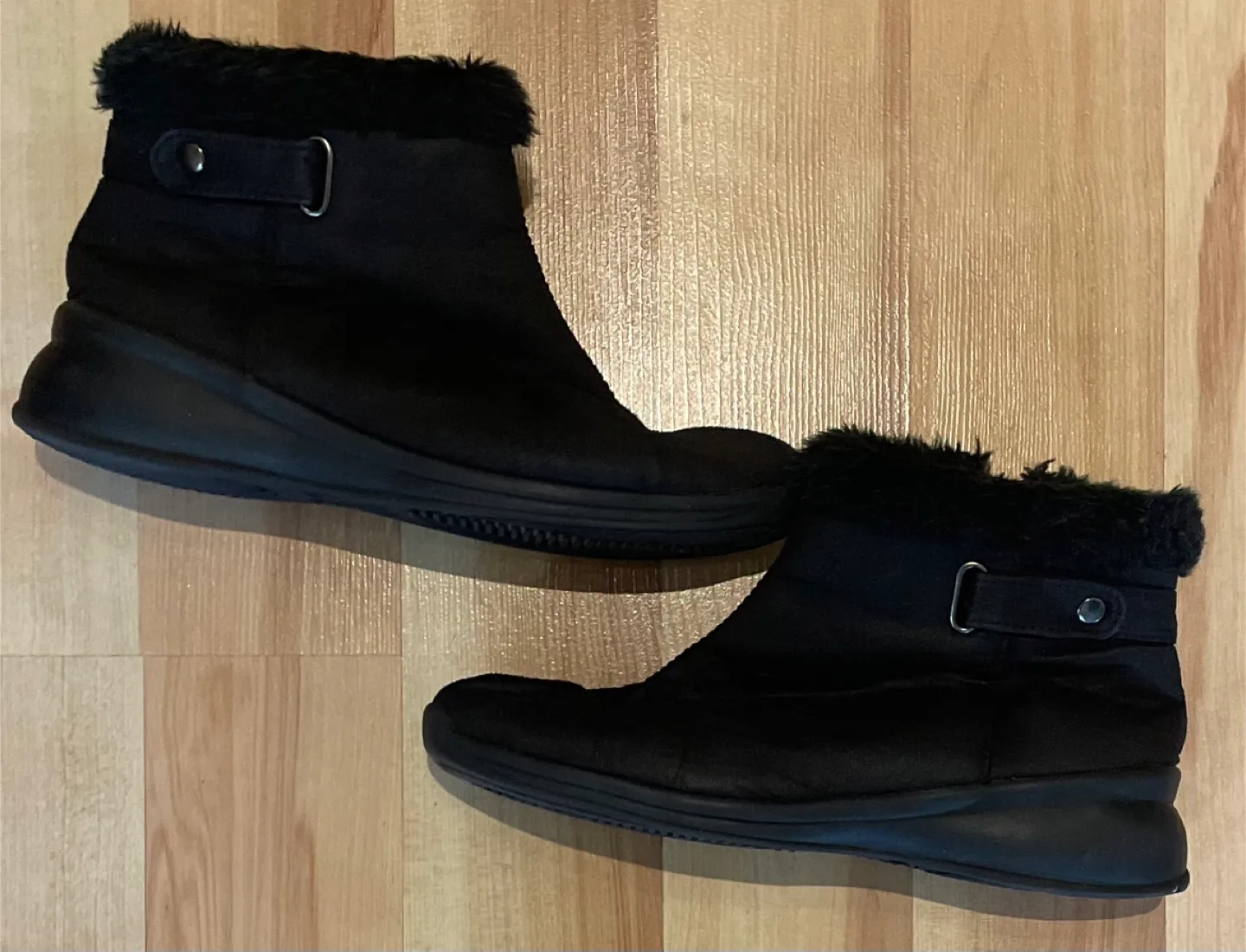Black Wedge Ankle Winter Boots, Size 8 thumbnail