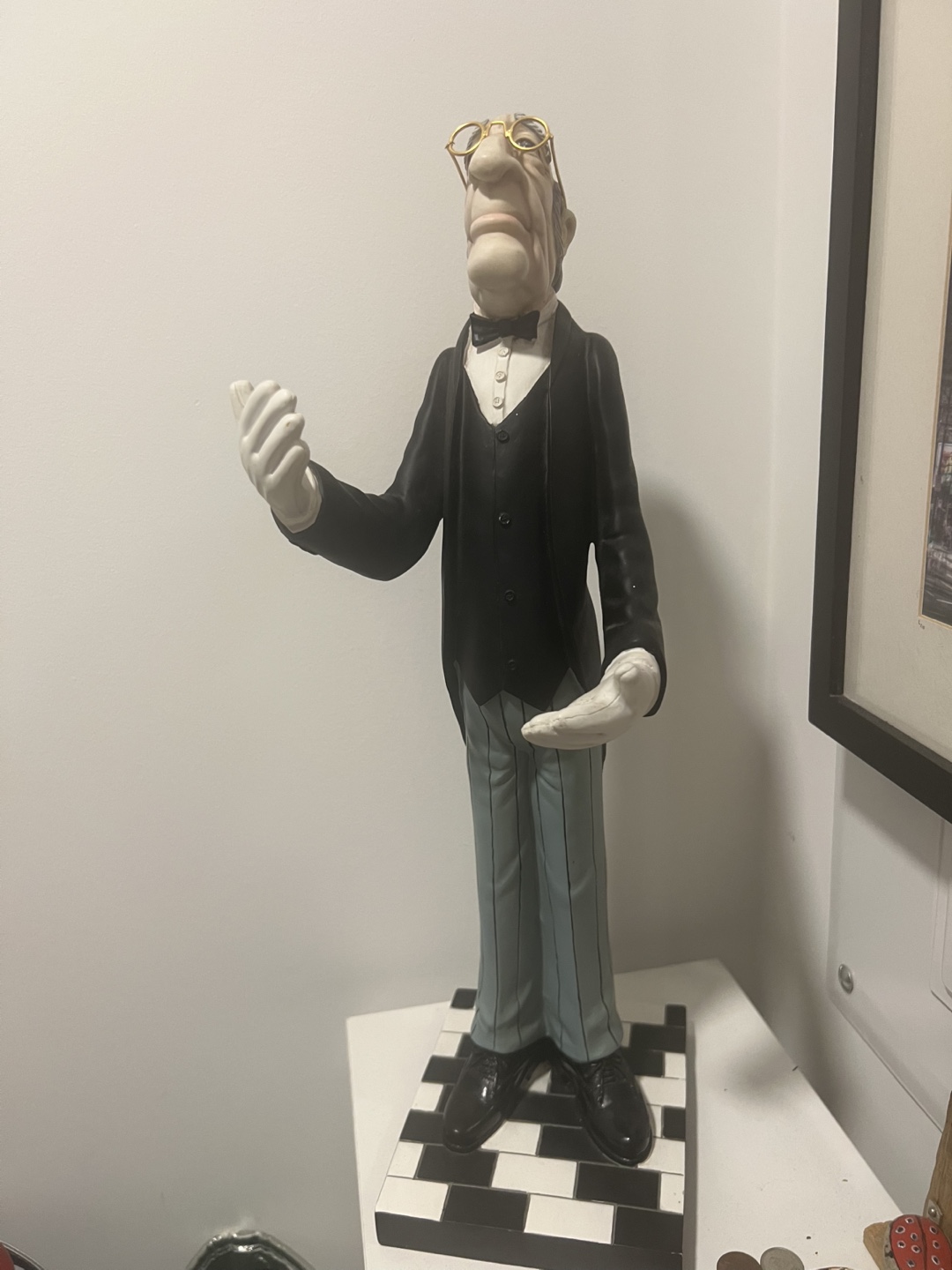 Bombay company Butler Figurine Statue - photo 3