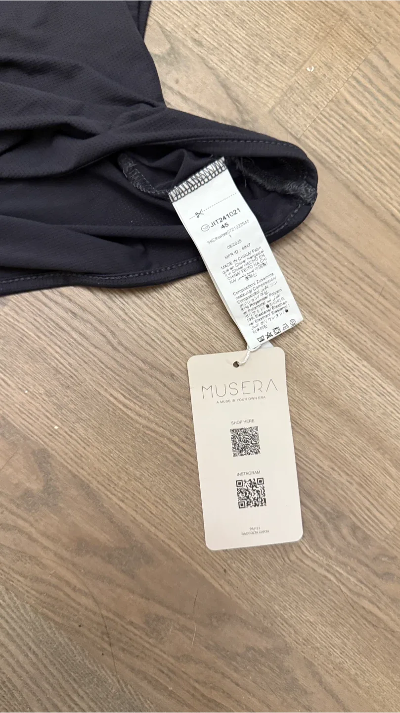New with Tags Musera Black Twist Front Top - Size S image indicator(3)