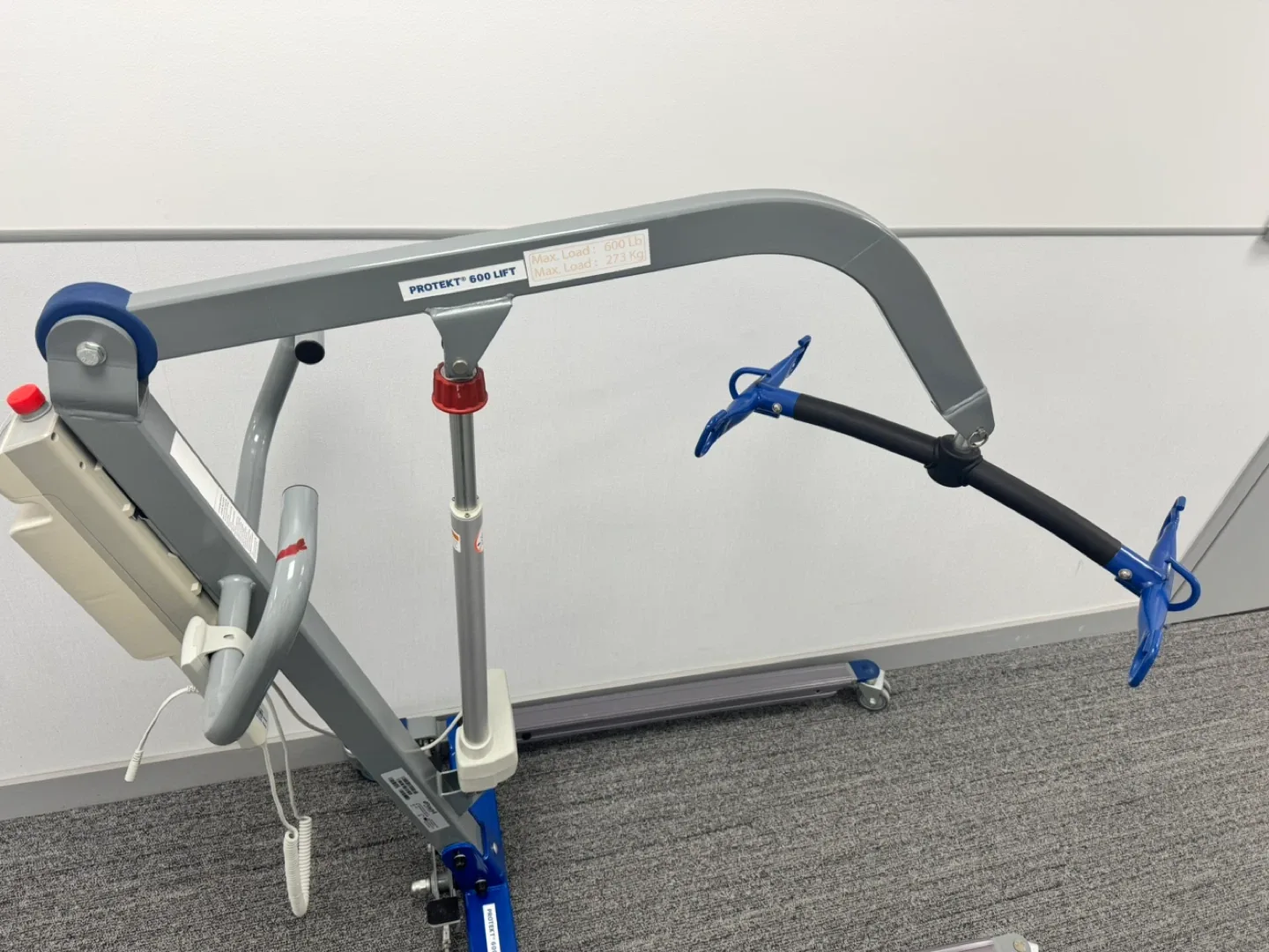 Protek® 600 Electric Patient Lift – 600 lb Capacity image indicator(3)