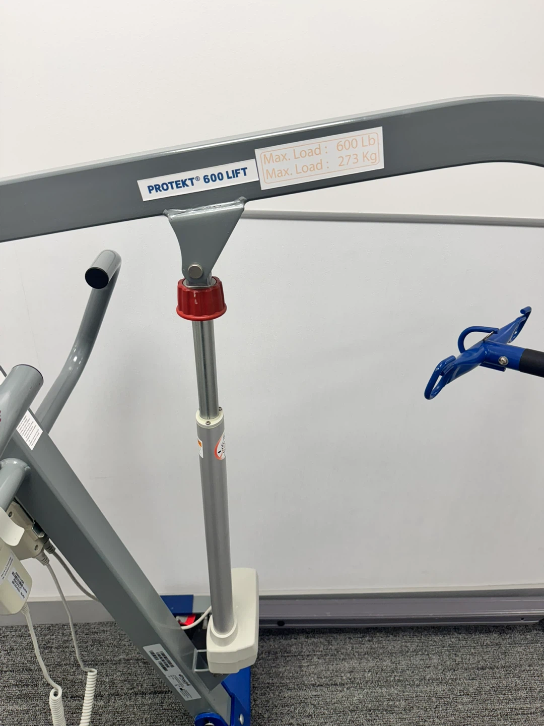 Protek® 600 Electric Patient Lift – 600 lb Capacity - photo 2