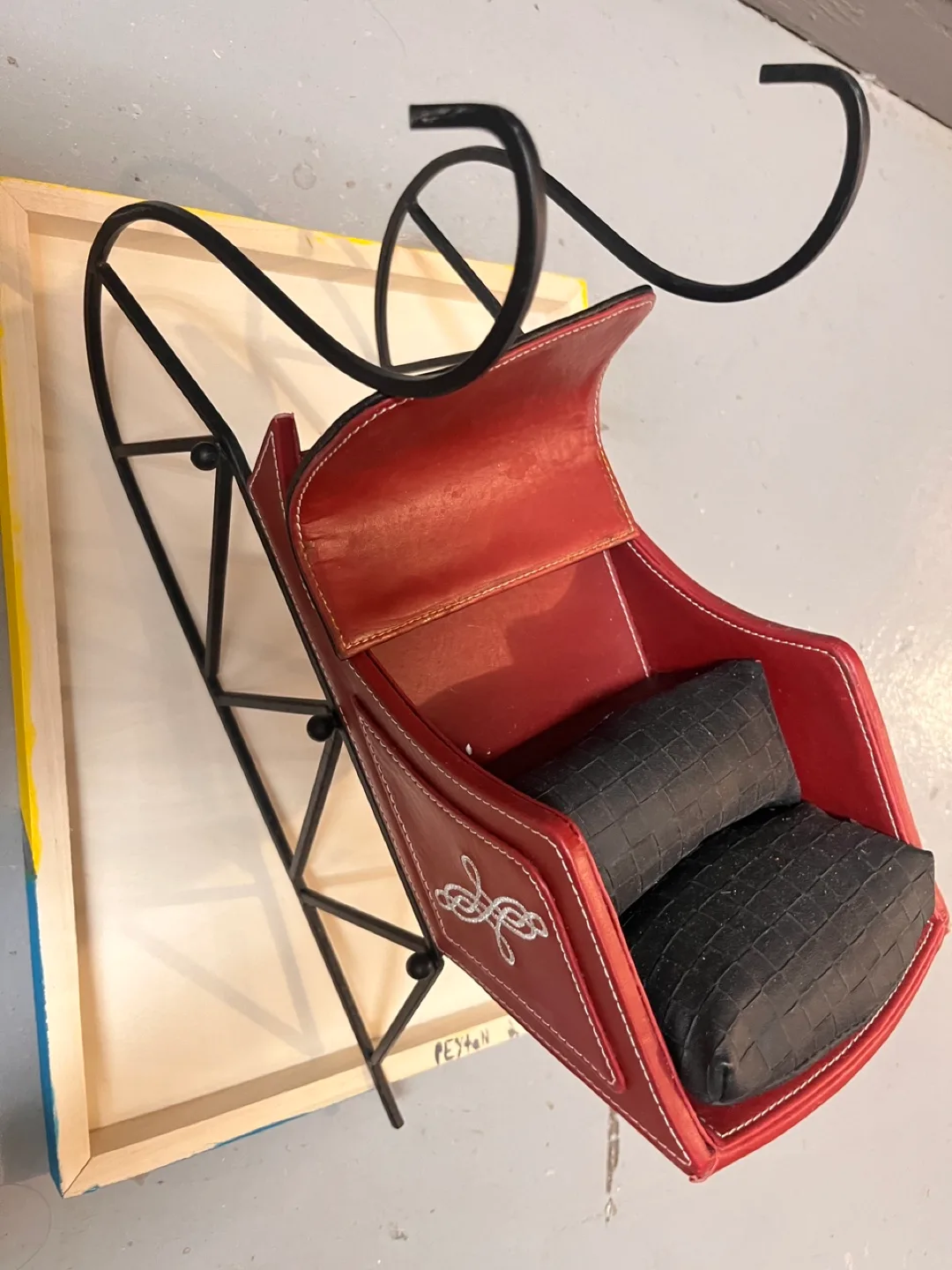 Decorative Red Sleigh with Black Accents image indicator(2)