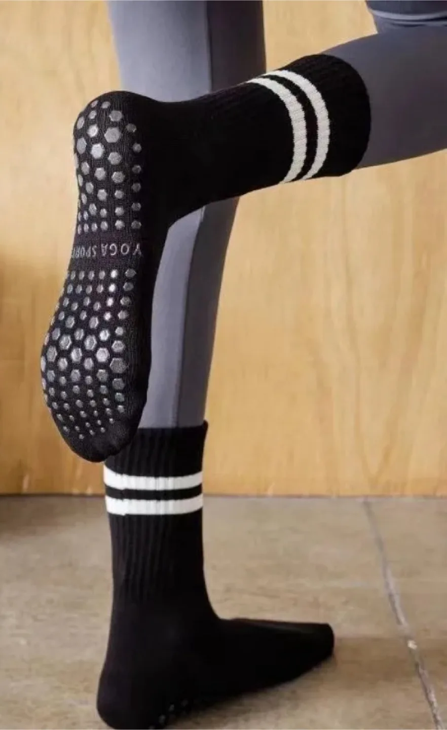 New Yoga Socks bundle -2pairs - Anti-Slip Grip image indicator(2)