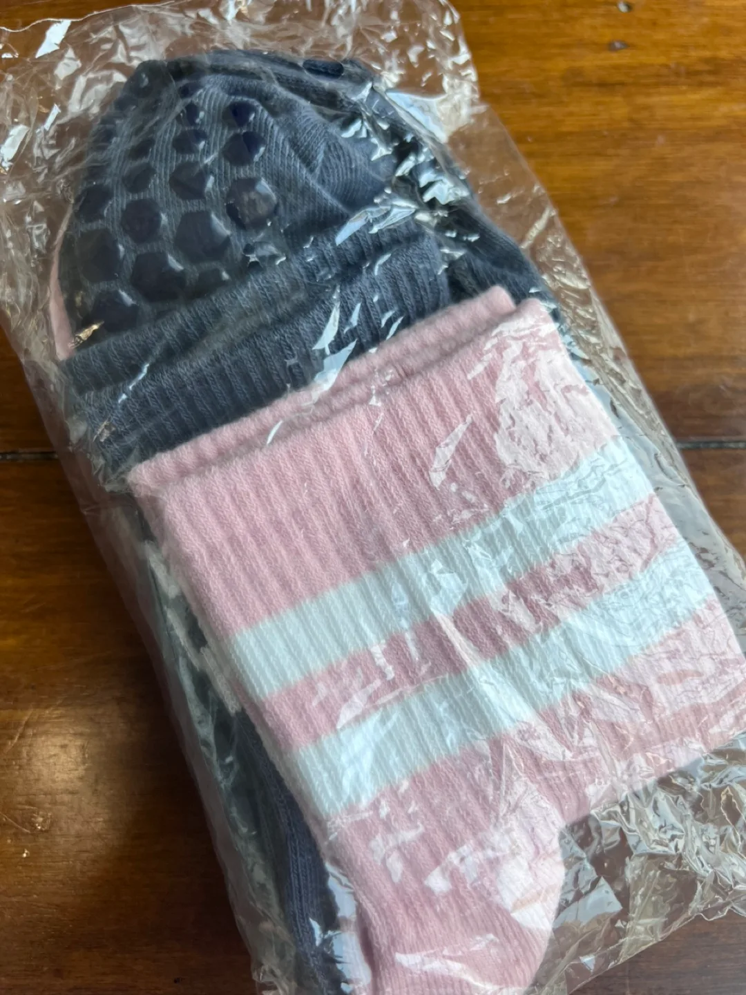 New Yoga Socks bundle -2pairs - Anti-Slip Grip image indicator(6)