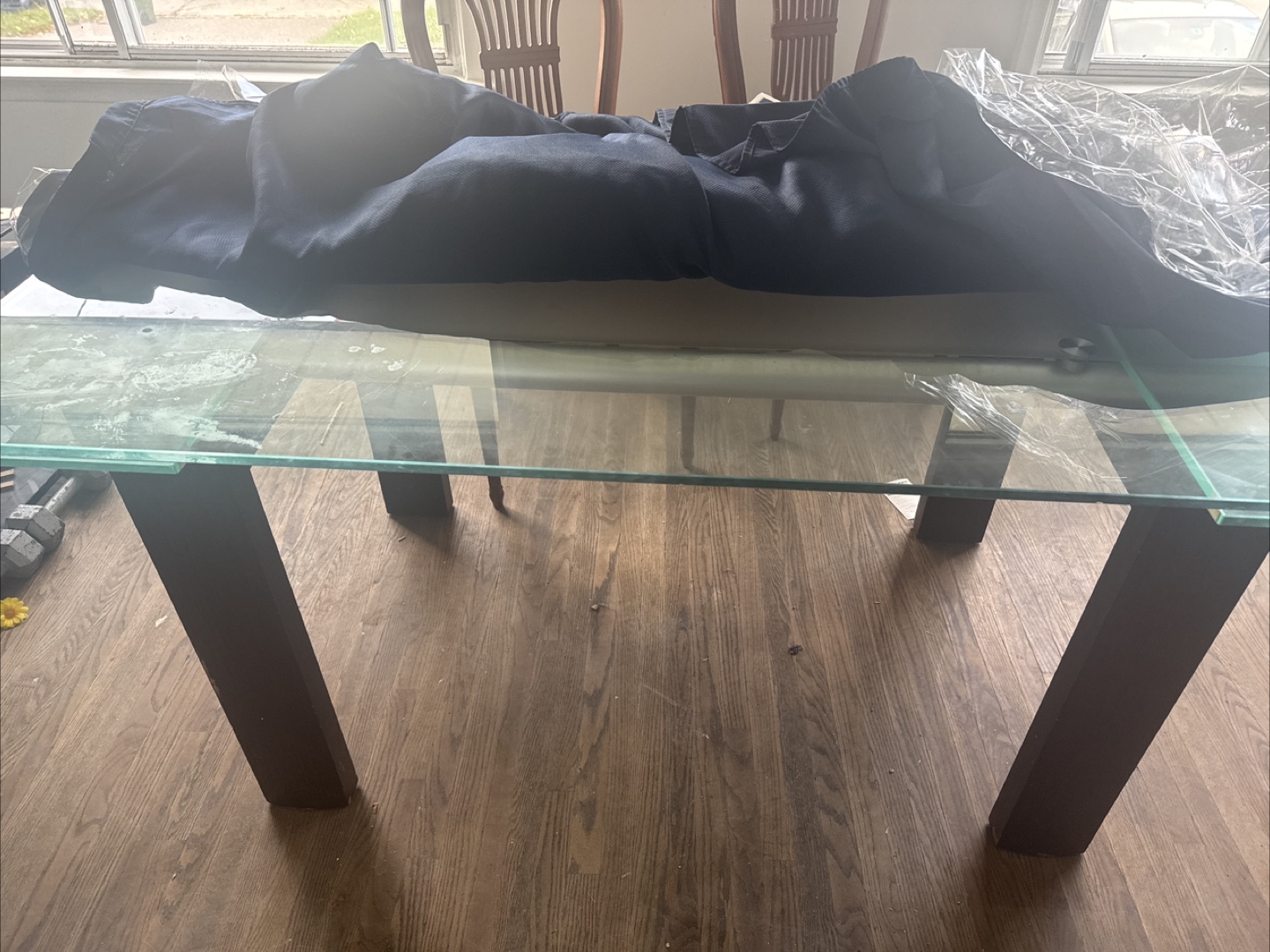 Dining Table with 6 Chairs 🥕