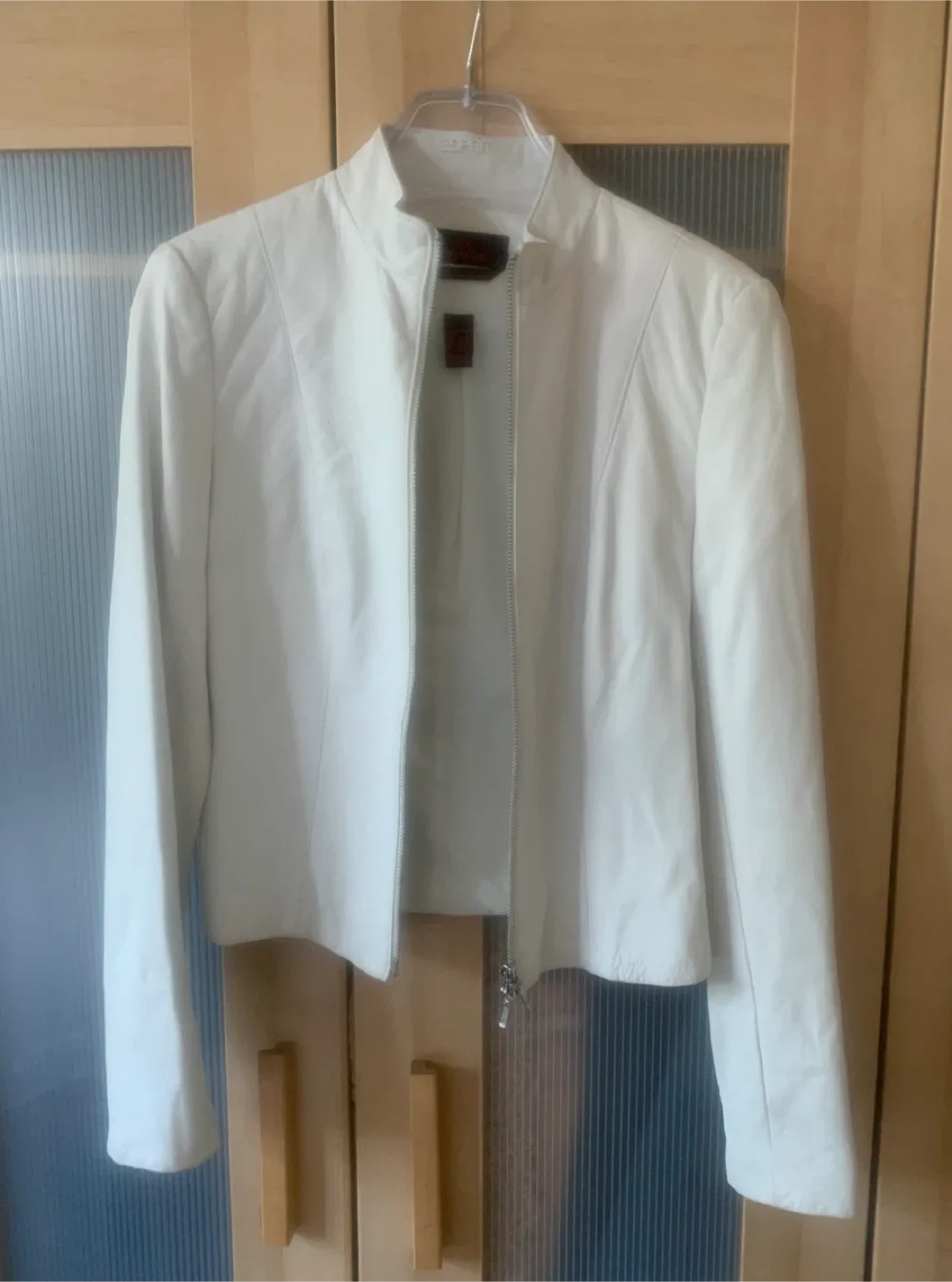 Danier Women’s White Leather Jacket - Size XS thumbnail