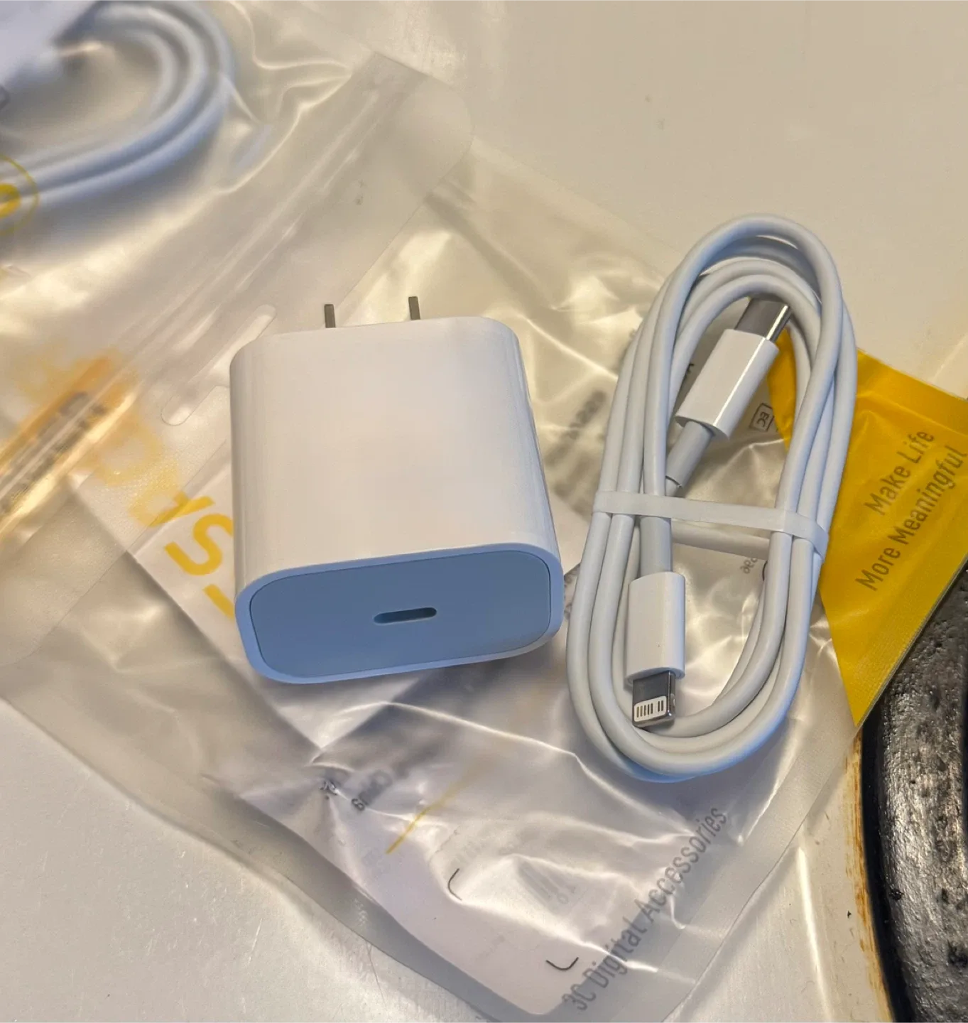 USB type C 20 W fast charger with cable for iPhone 14 and under thumbnail