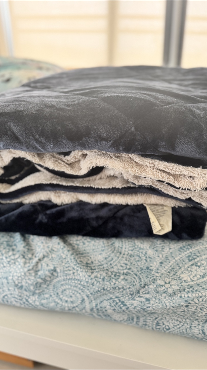 London Fog Home Queen Comforter Set - New - photo 5