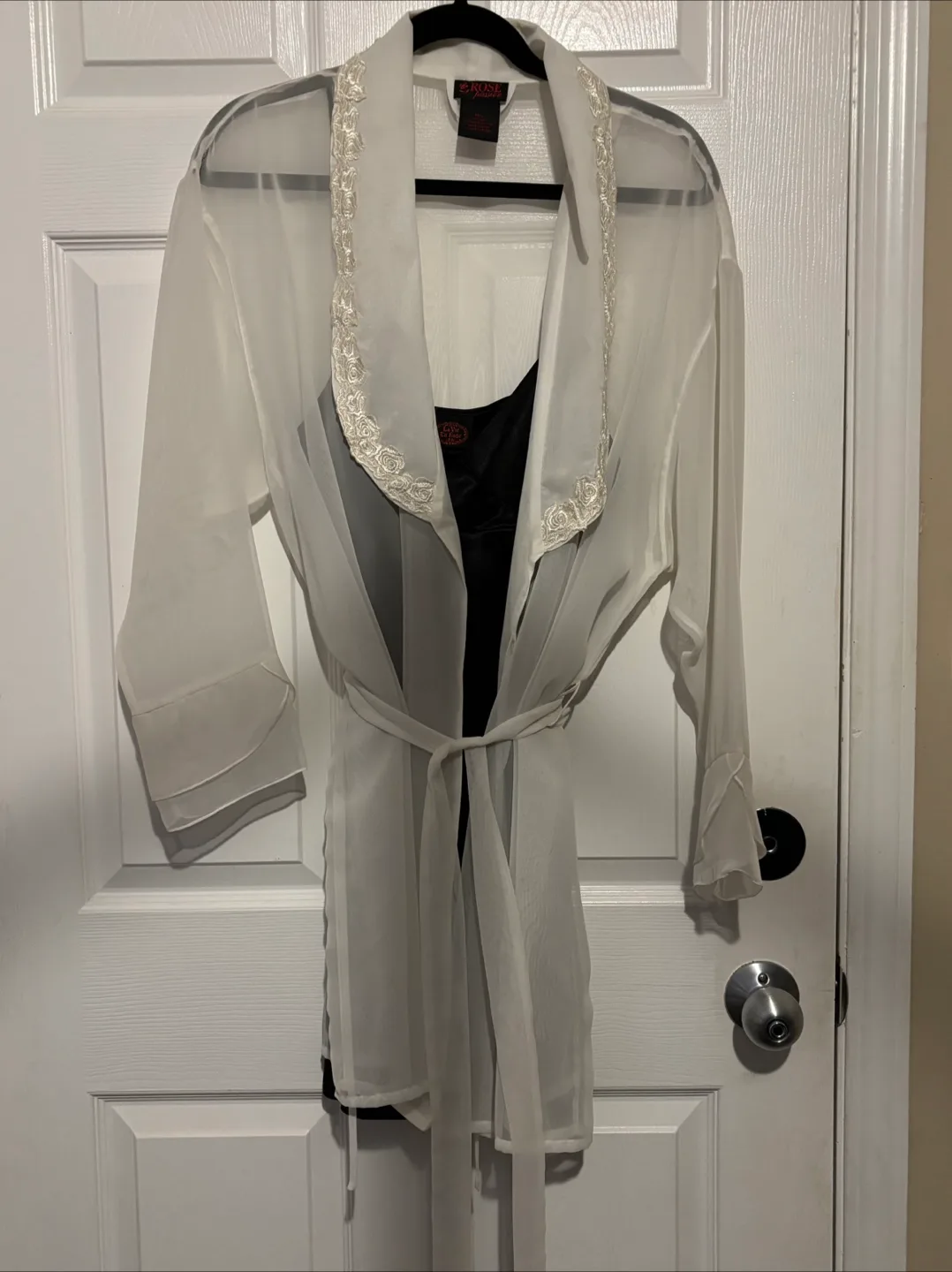 Z Rose Black Slip Dress & White Robe Set image indicator(3)