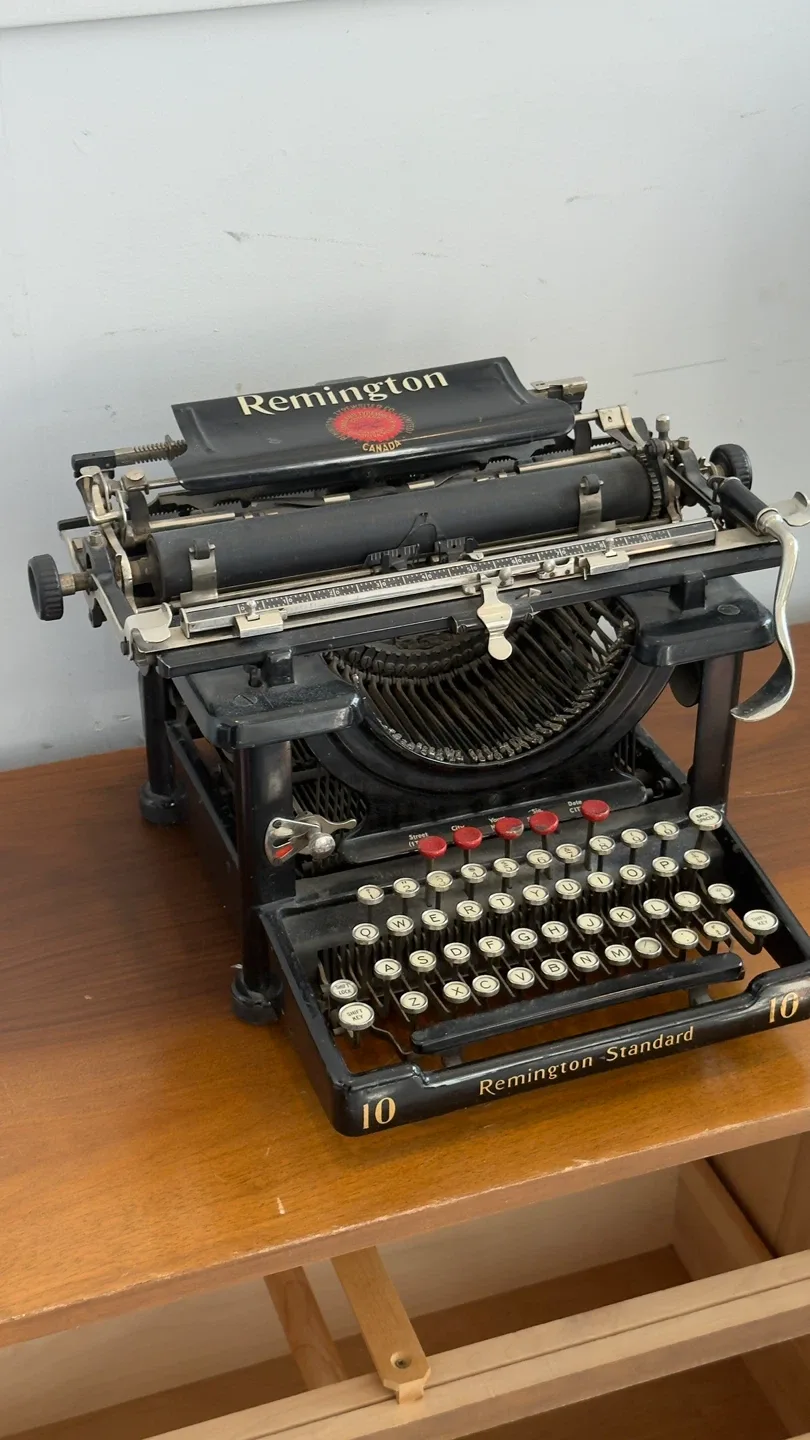 Vintage Remington Standard Typewriter