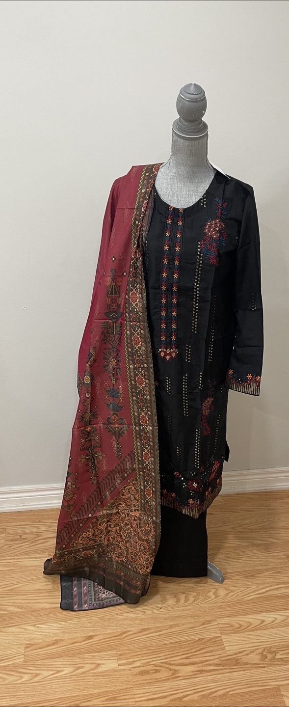 Khaadi Black Embroidered Kurti Set