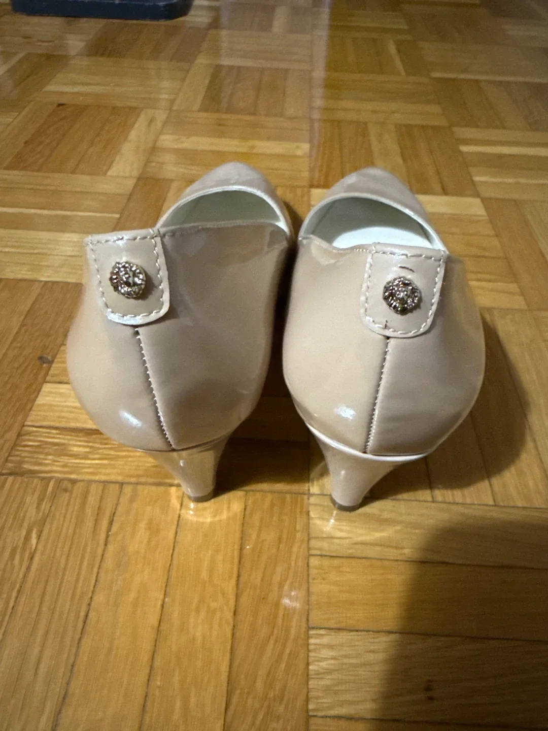 Anne Klein iflex Heels - Size 7 image indicator(3)