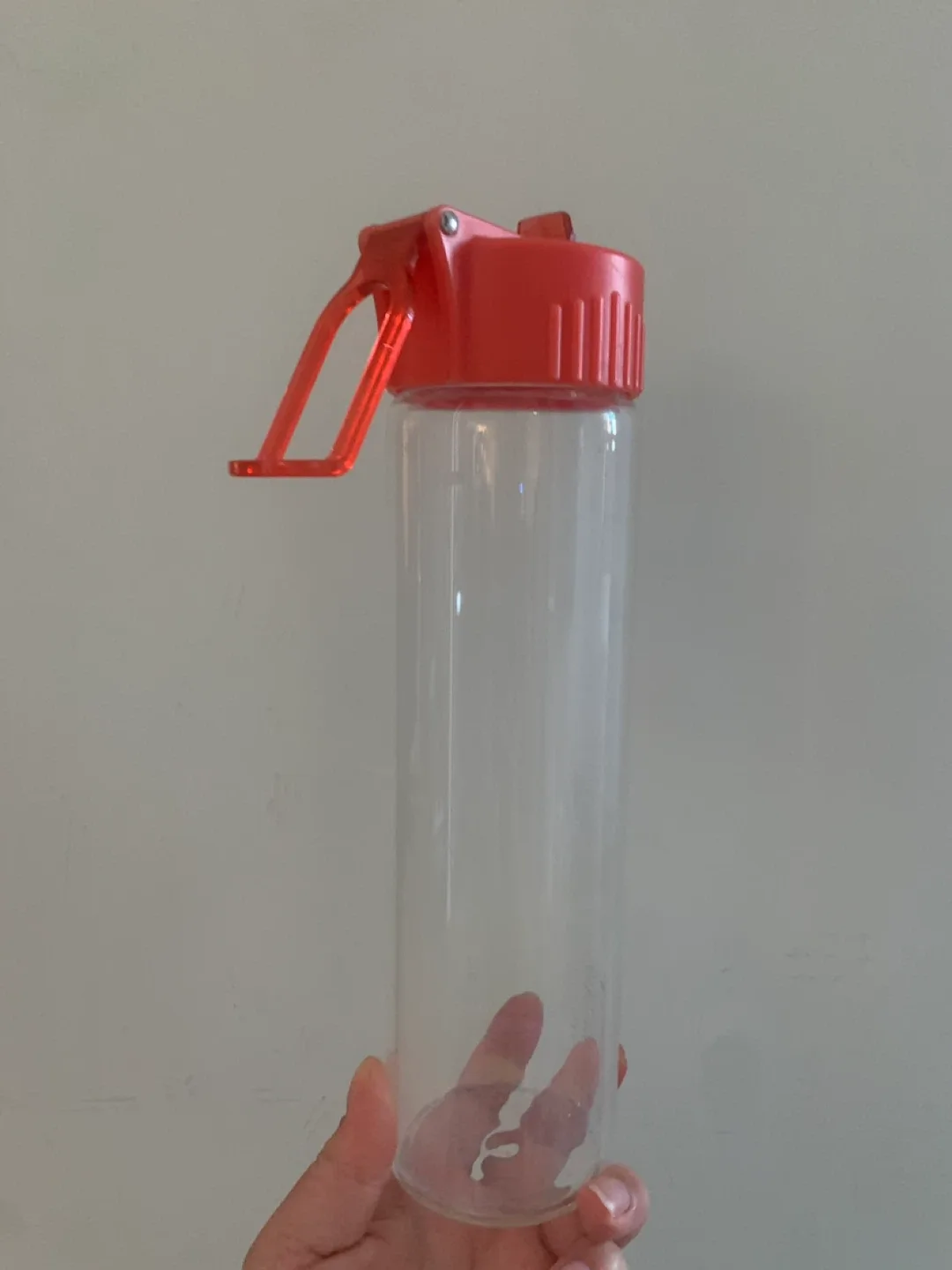 ✨FREE✨ #freecycle Red Lid Clear Water Bottle thumbnail
