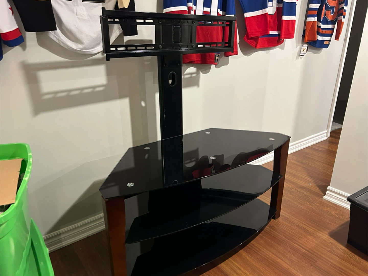 Black Corner TV Stand with Mount