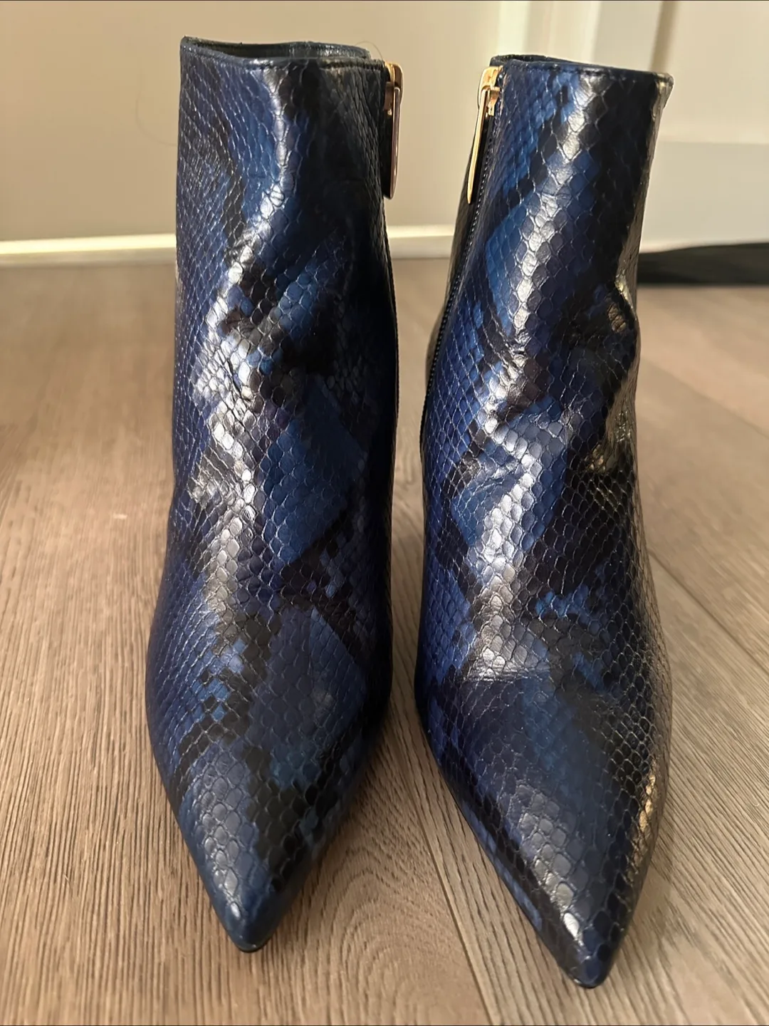 L'Agence Blue Snakeskin Ankle Boots - Size 6 image indicator(2)