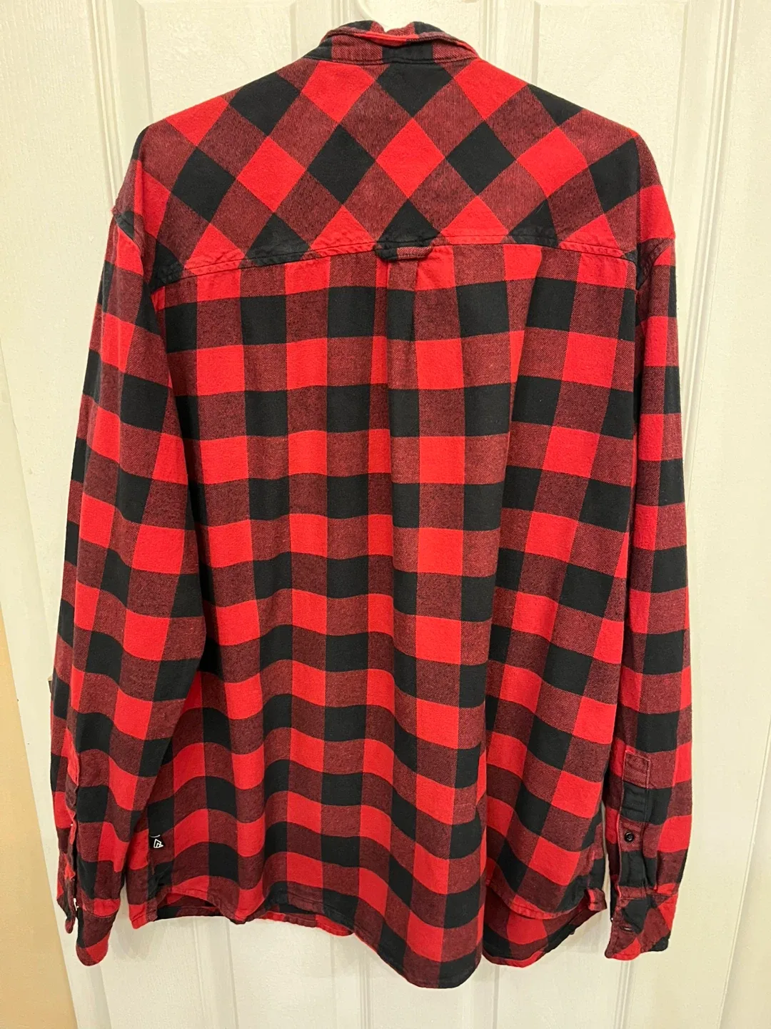 Ladies Ripzone Red and Black Flannel Shirt - XL image indicator(2)