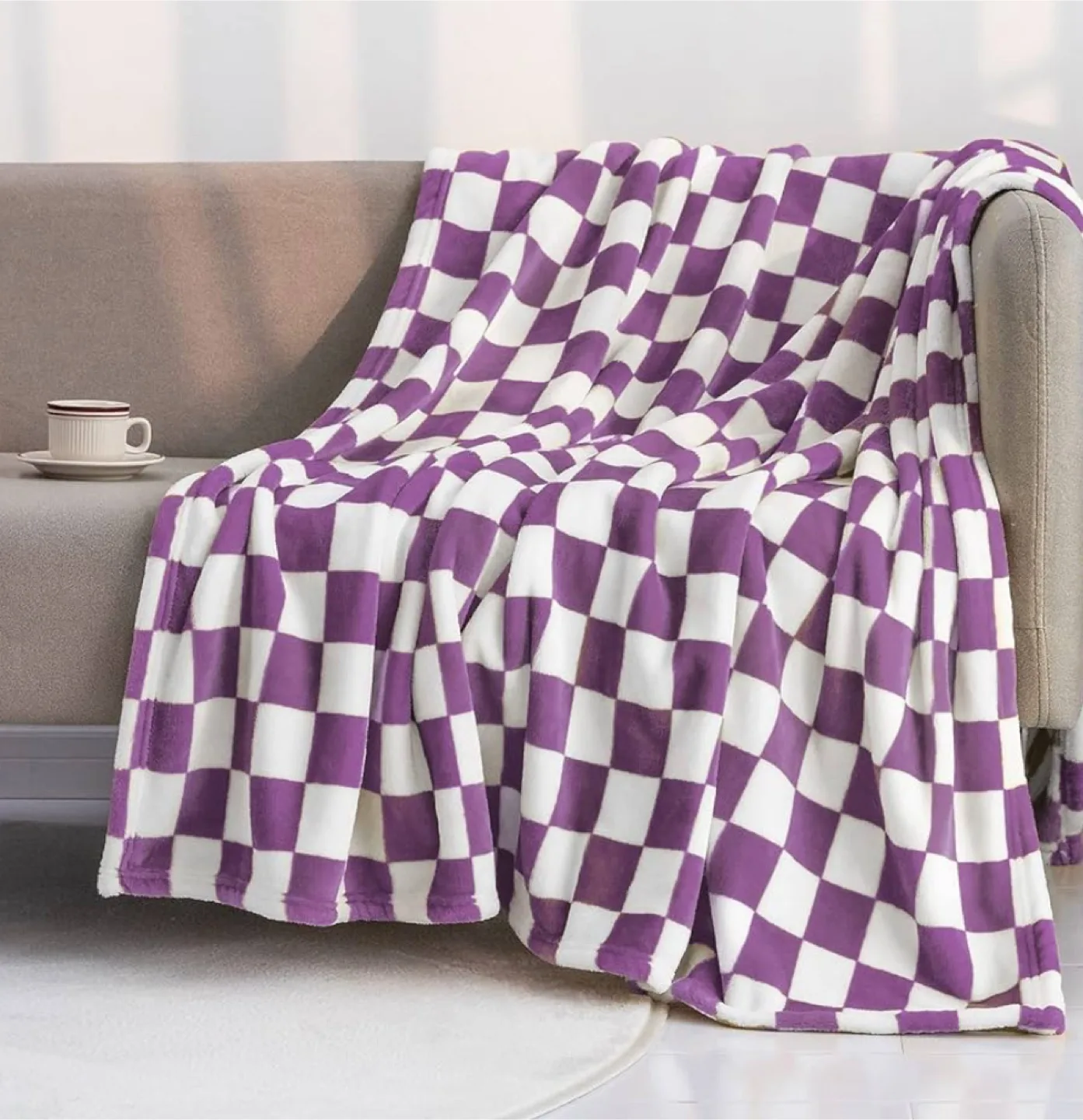 Checkerboard Fleece Throw Blanket - Purple & White image indicator(4)
