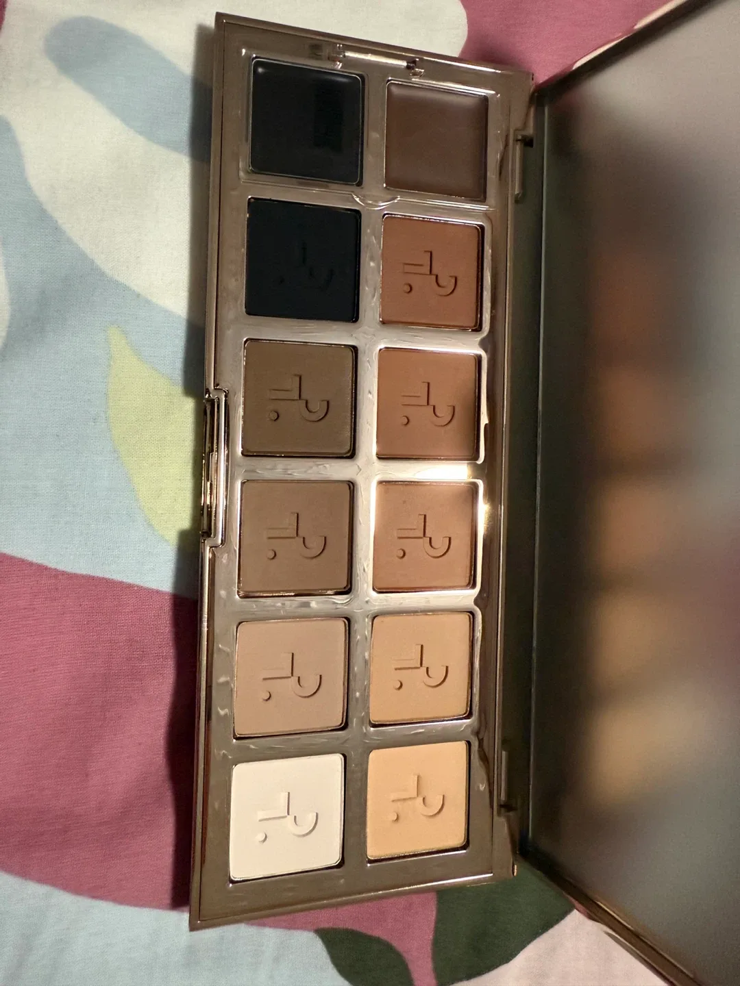 Patrick Ta Major Dimension III Eyeshadow Palette thumbnail