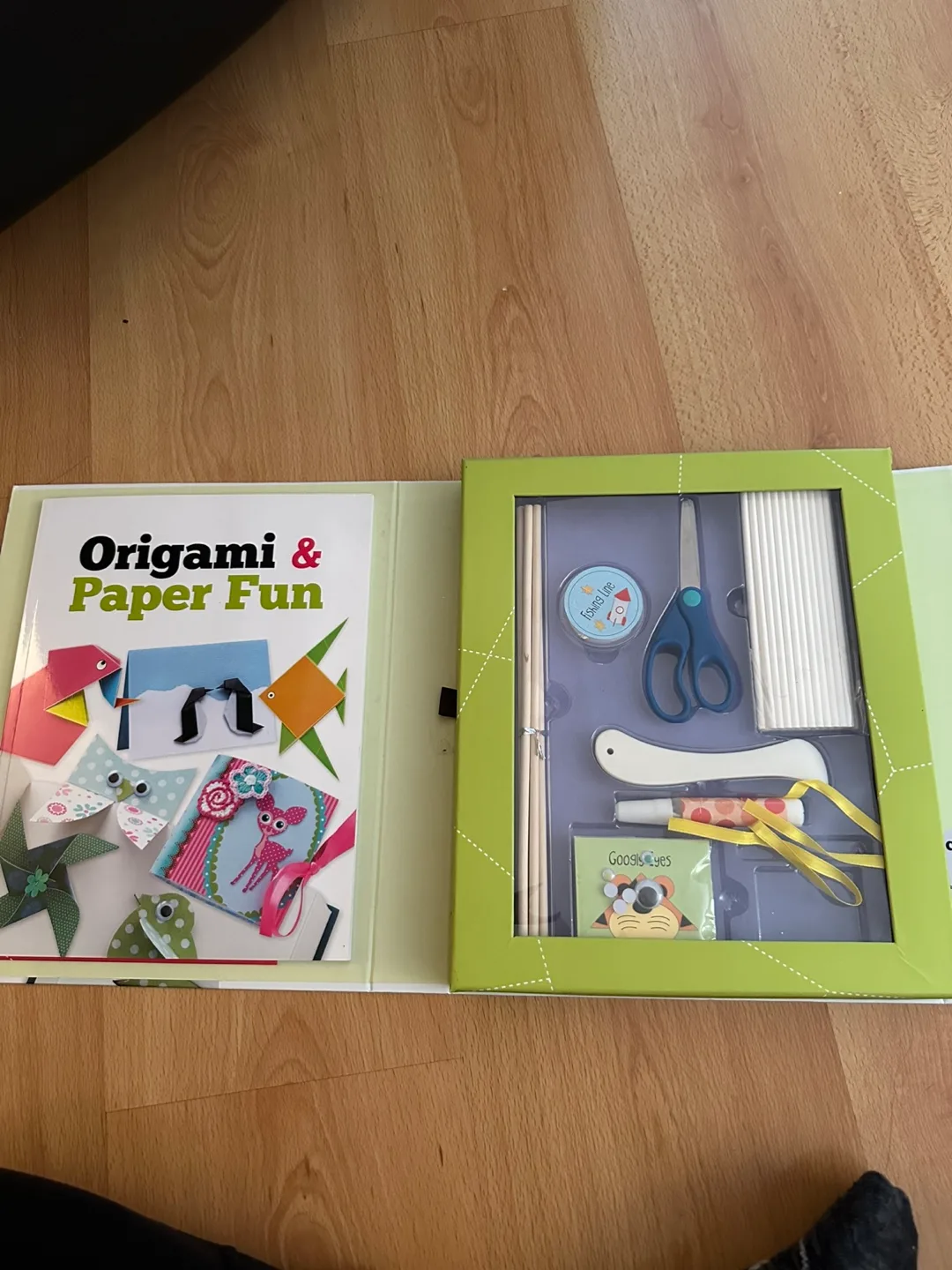 Origami & Paper Fun Kit by Kids & Kids image indicator(2)