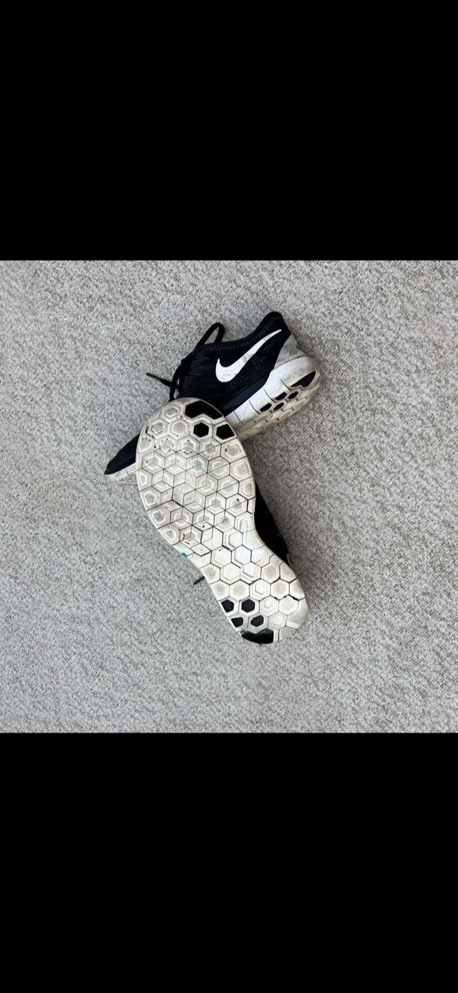 Nike Ladies Running Shoes Size 8, $35 - photo 3