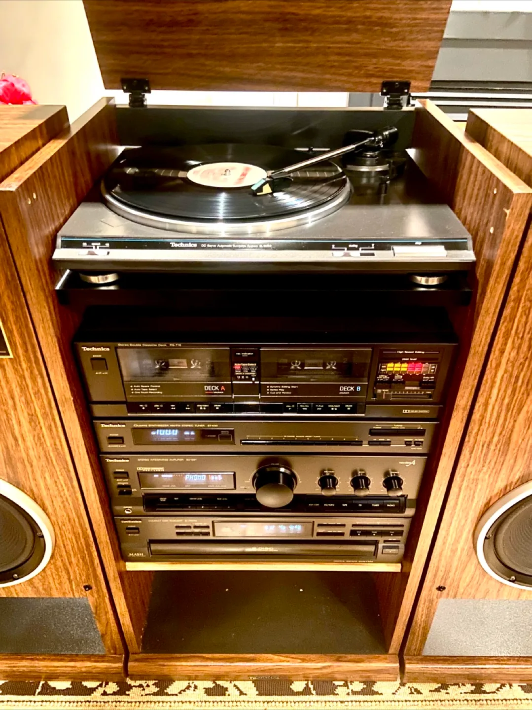 Technics Stereo System with Speakers image indicator(5)