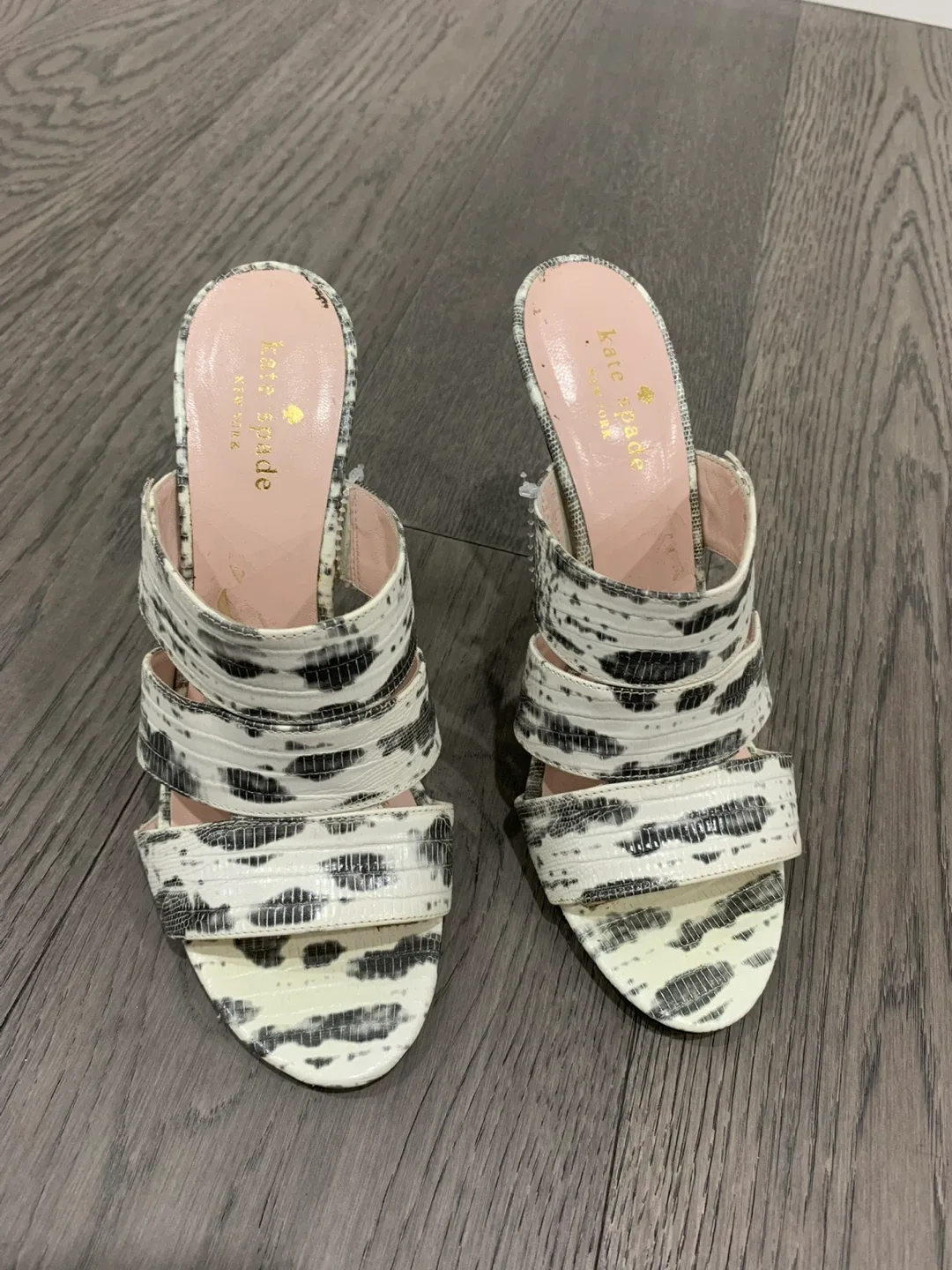 Kate Spade Python White Cutout Heels - Size 7.5 image indicator(2)